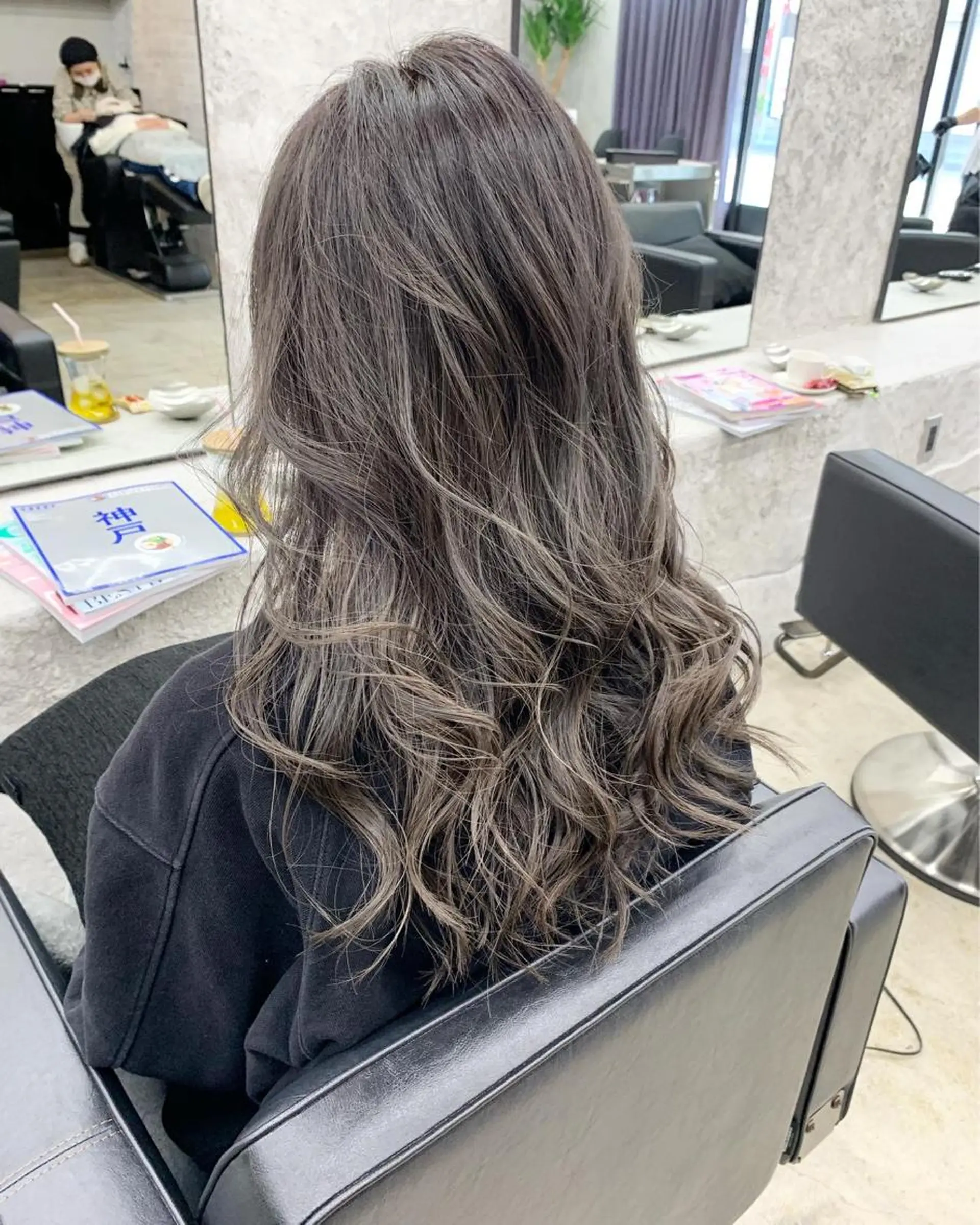 ロング レイヤーカット TAIKIのヘアスタイル