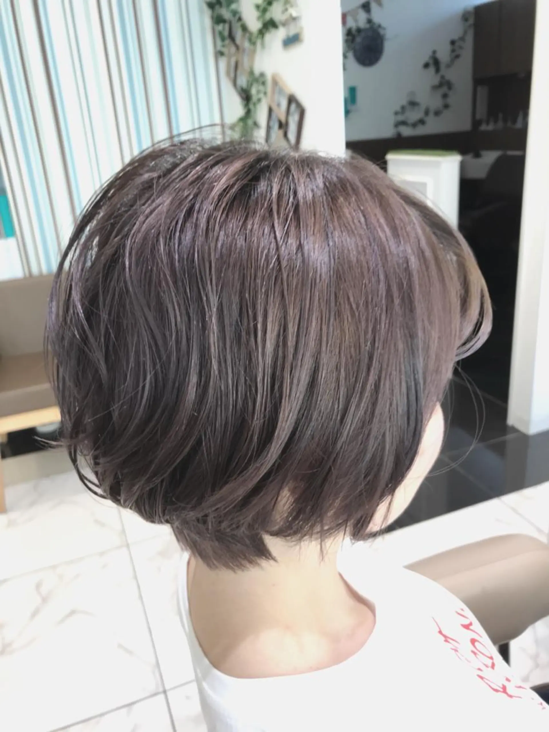 ショート カラー ブリーチ ケアブリーチ 透明感カラー グラデーションカラー ラベンダーカラー 山崎俊輔/髪質改善 /バレイヤージュのヘアスタイル