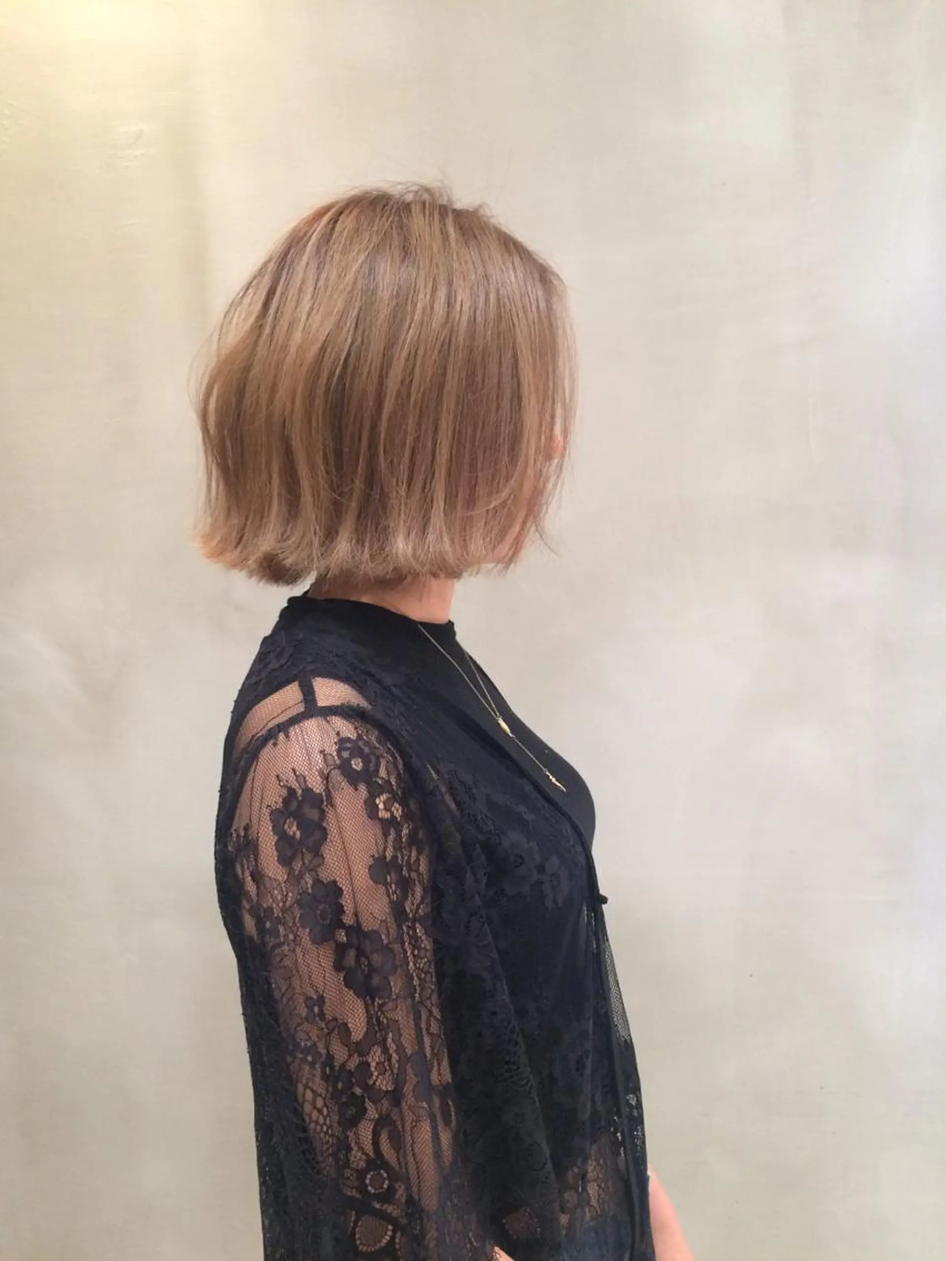 ショート ボブ 加藤 泰輔のヘアスタイル