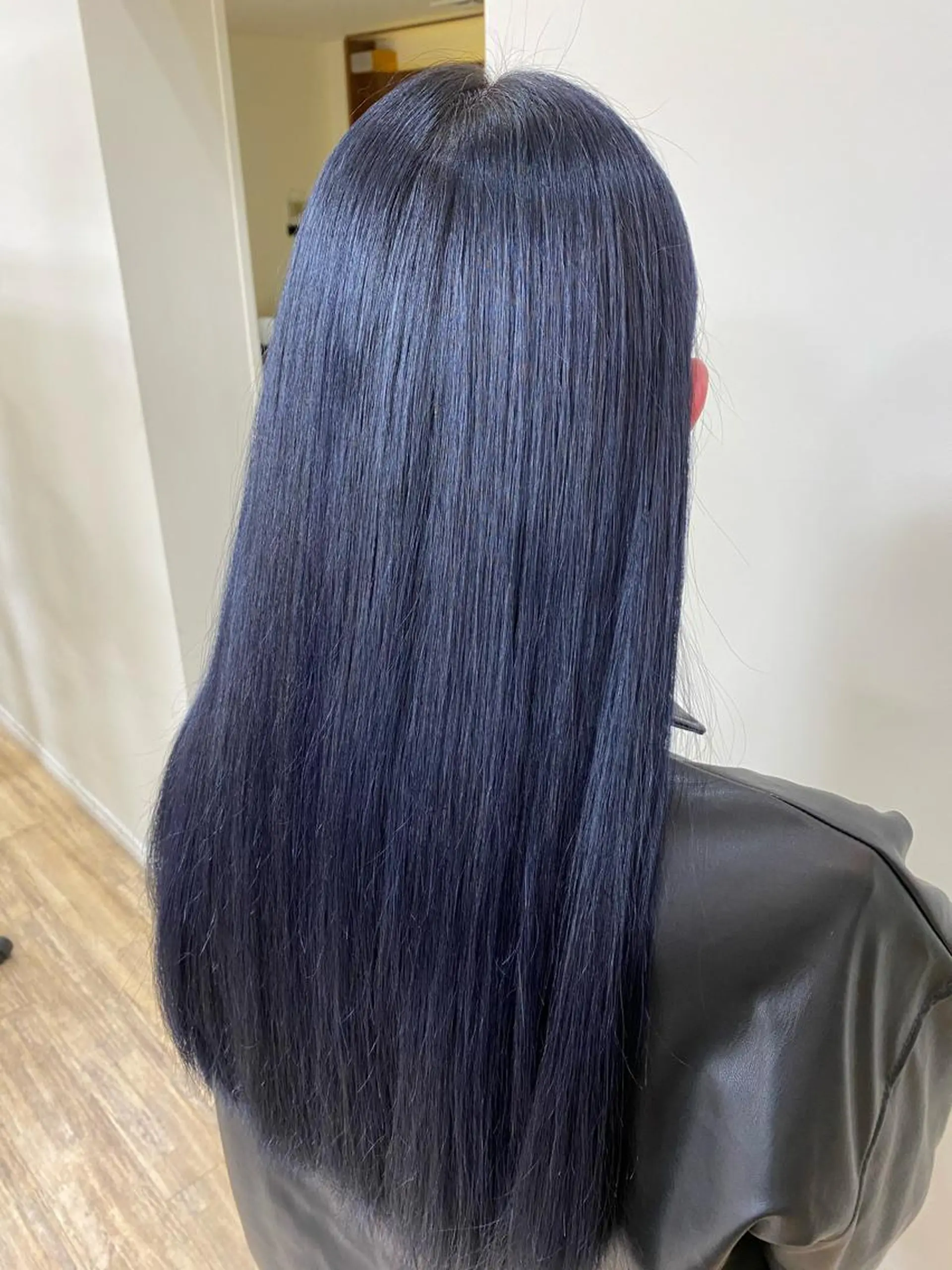 カラー SALOWIN栄 高須大貴のヘアスタイル