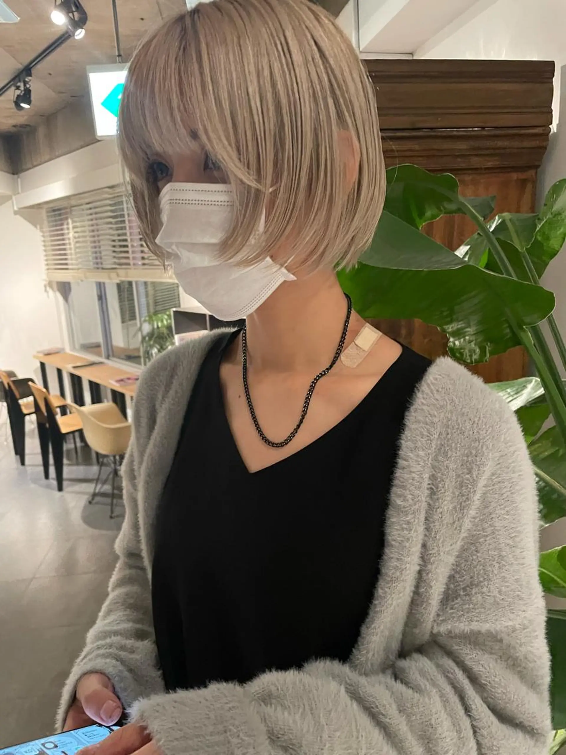 ショート カラー カット ヘアカラー トリートメント 大人girly🛋️ 🤍yukakoのヘアスタイル