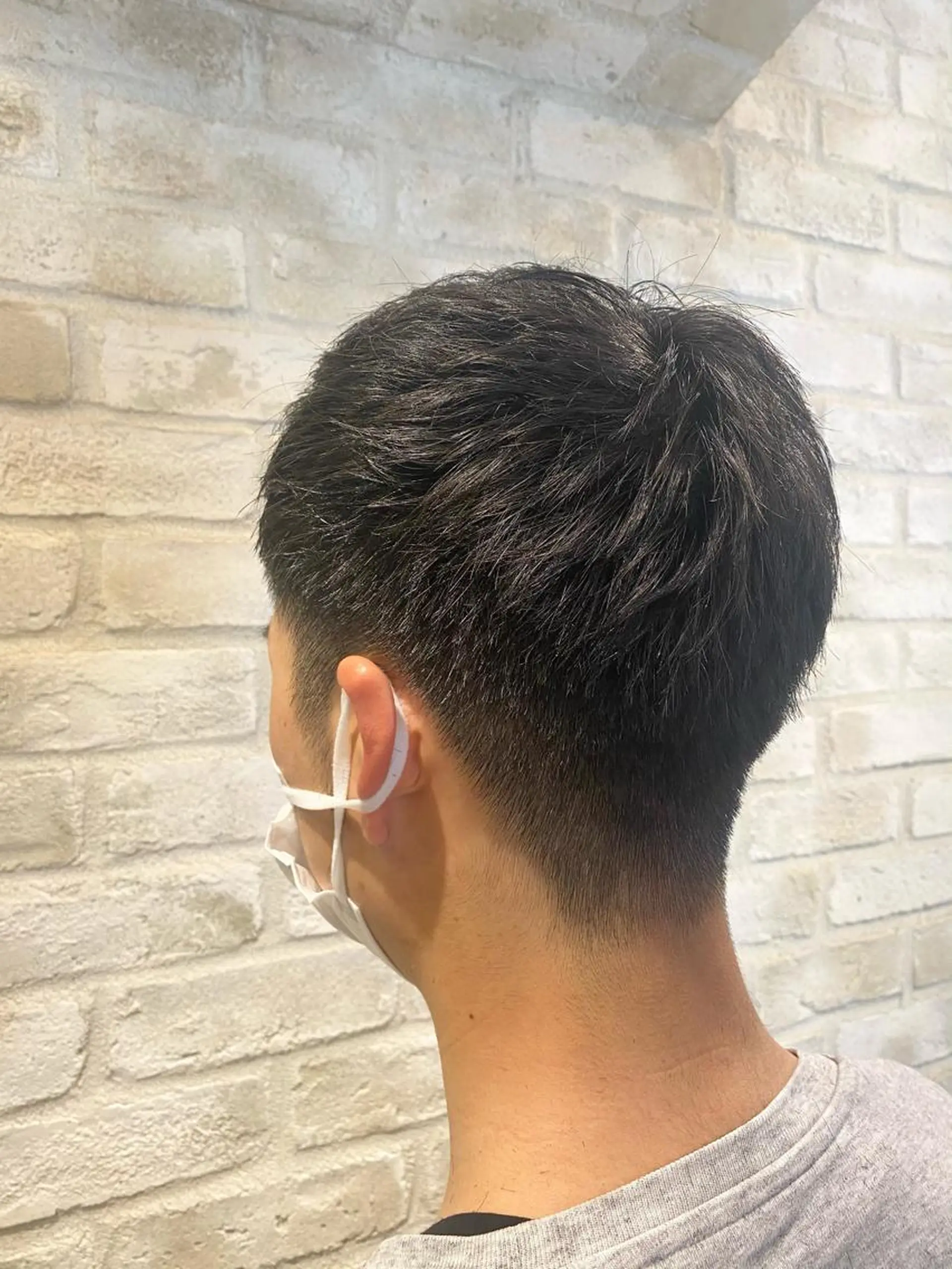 メンズ な つのヘアスタイル