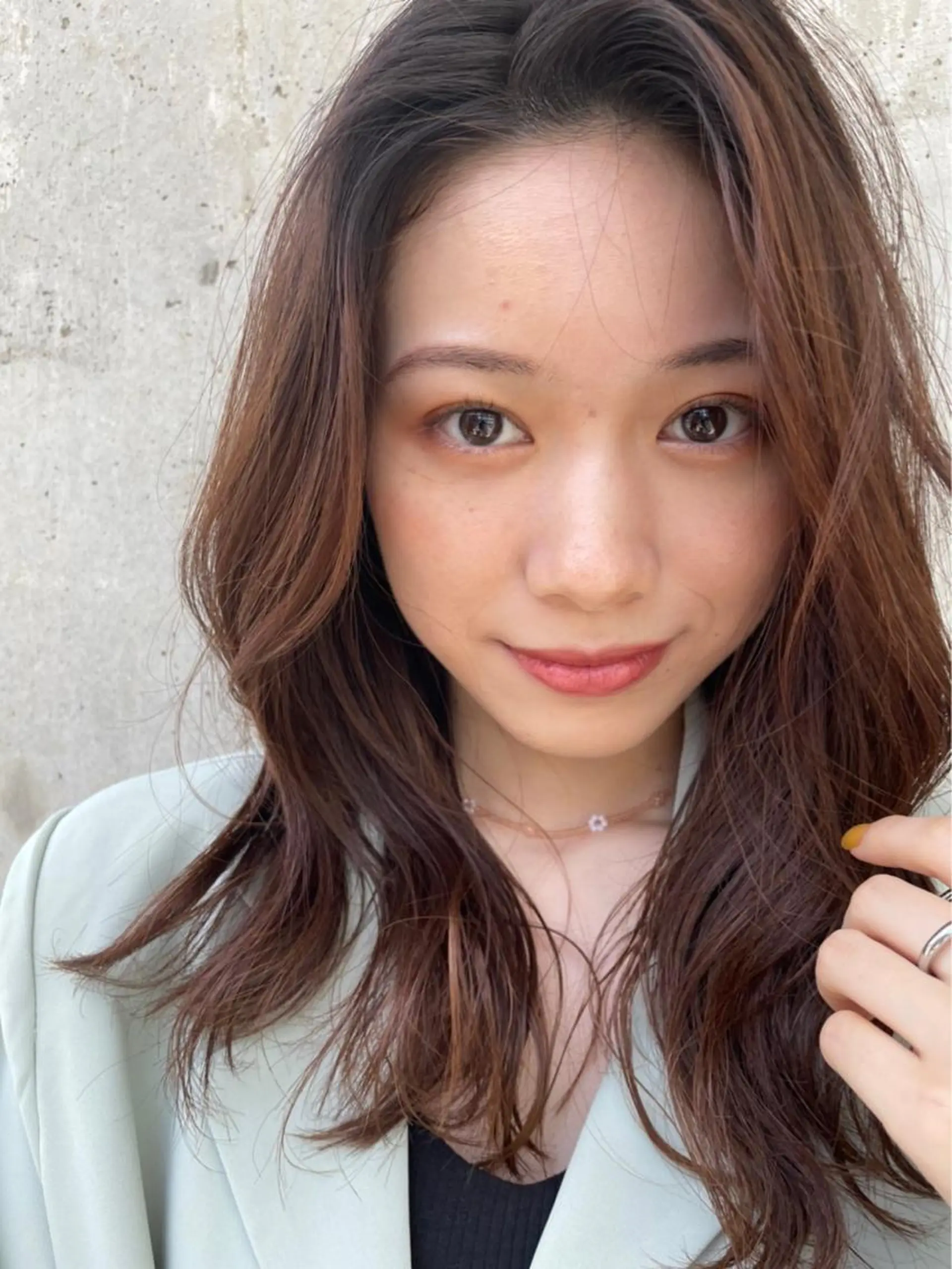 セミロング カラー 吉田 夢のヘアスタイル
