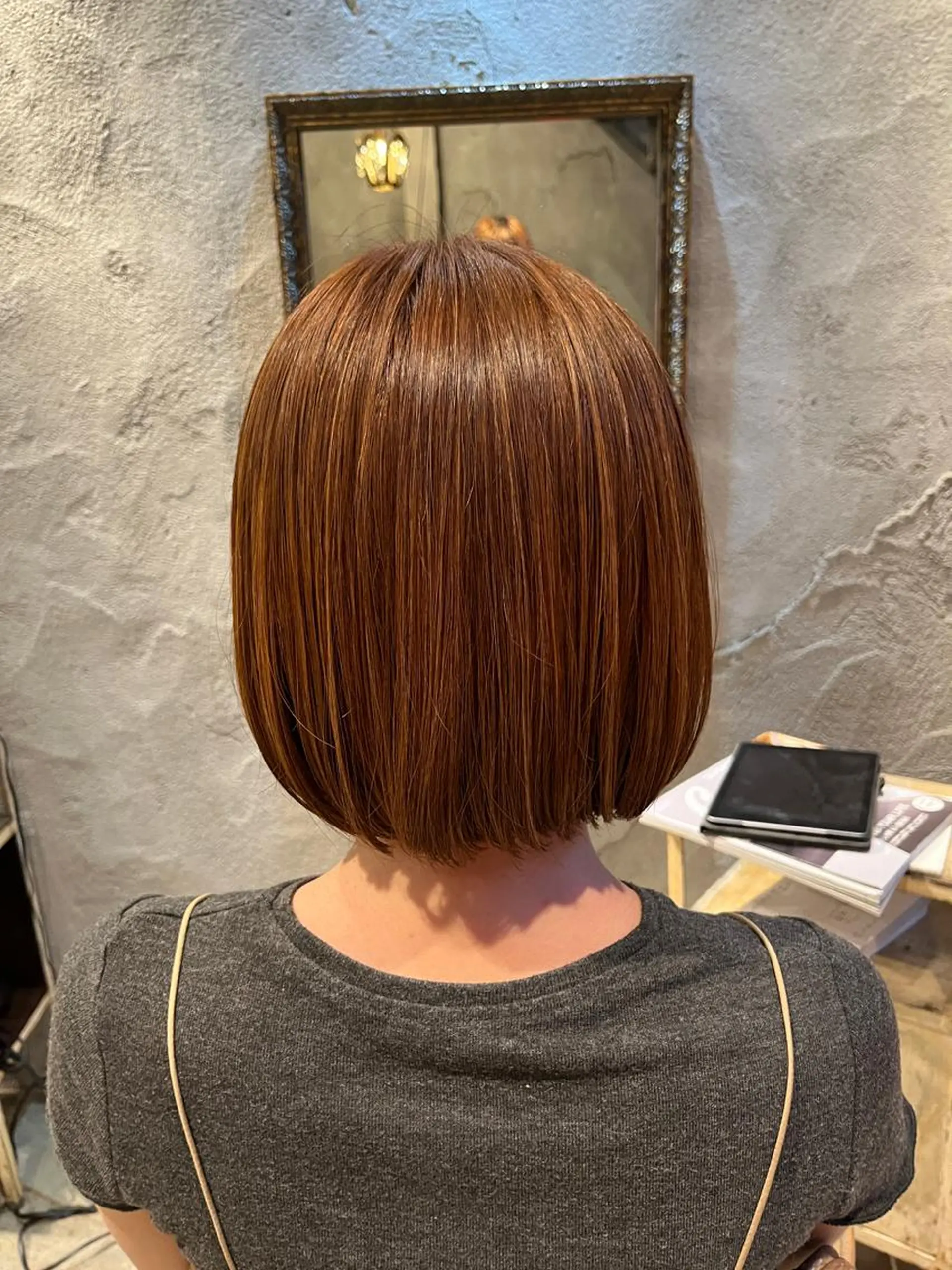 ミディアム 赤み消しカラー/ オリーブ/トモキのヘアスタイル