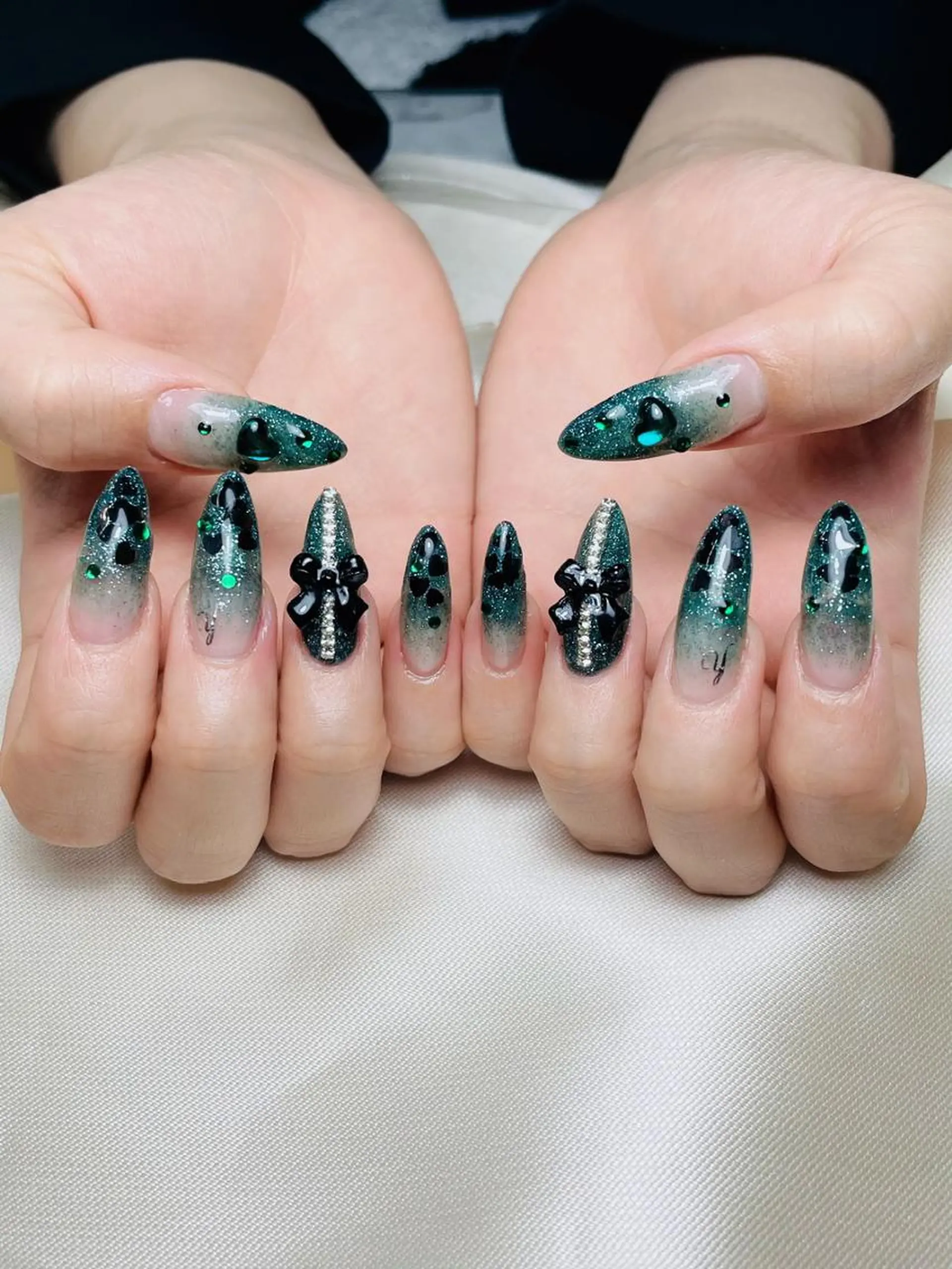 ネイル G. Studioのネイルデザイン