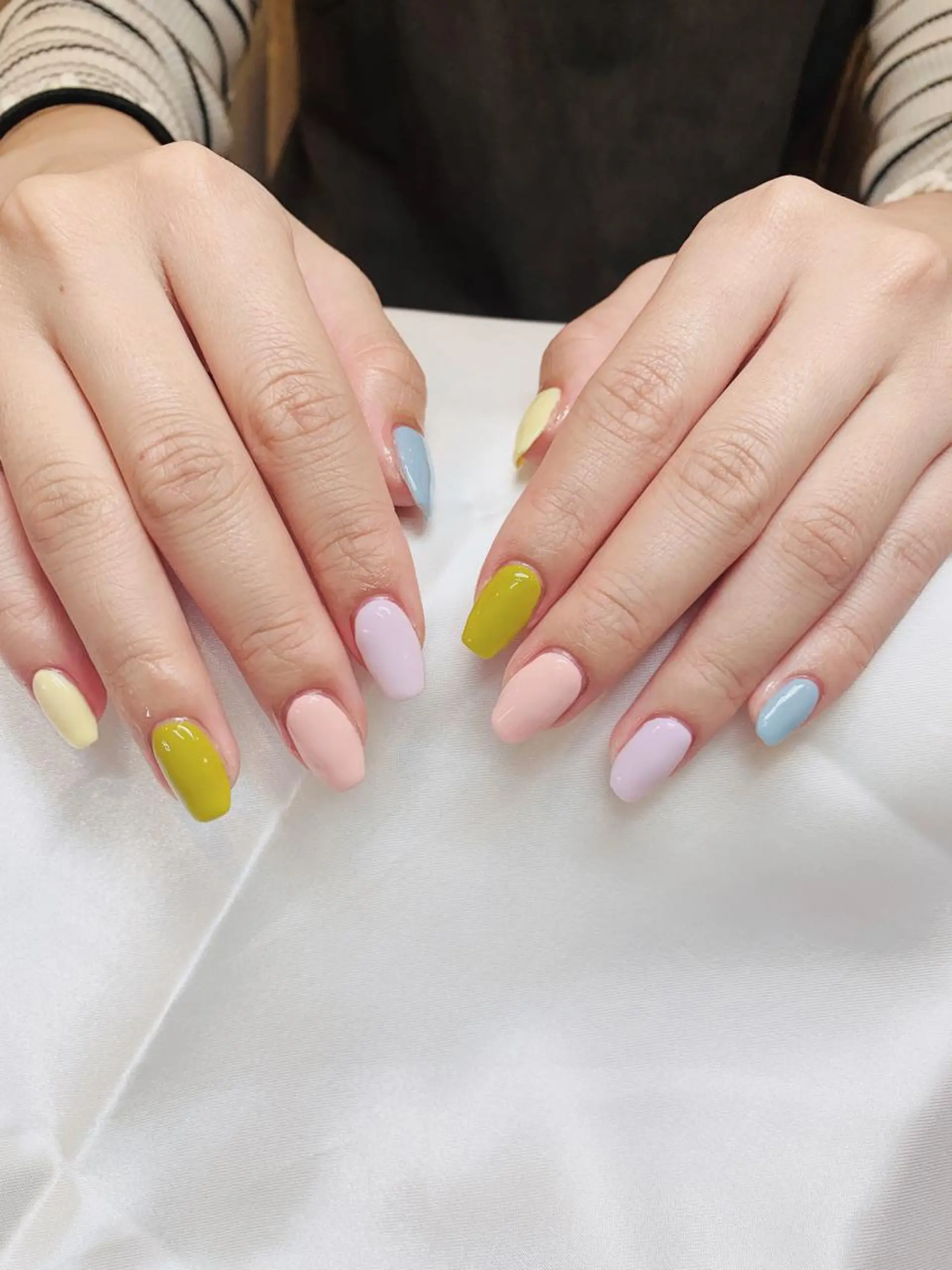 ネイル Ui_Amor (パラジェル)のネイルデザイン