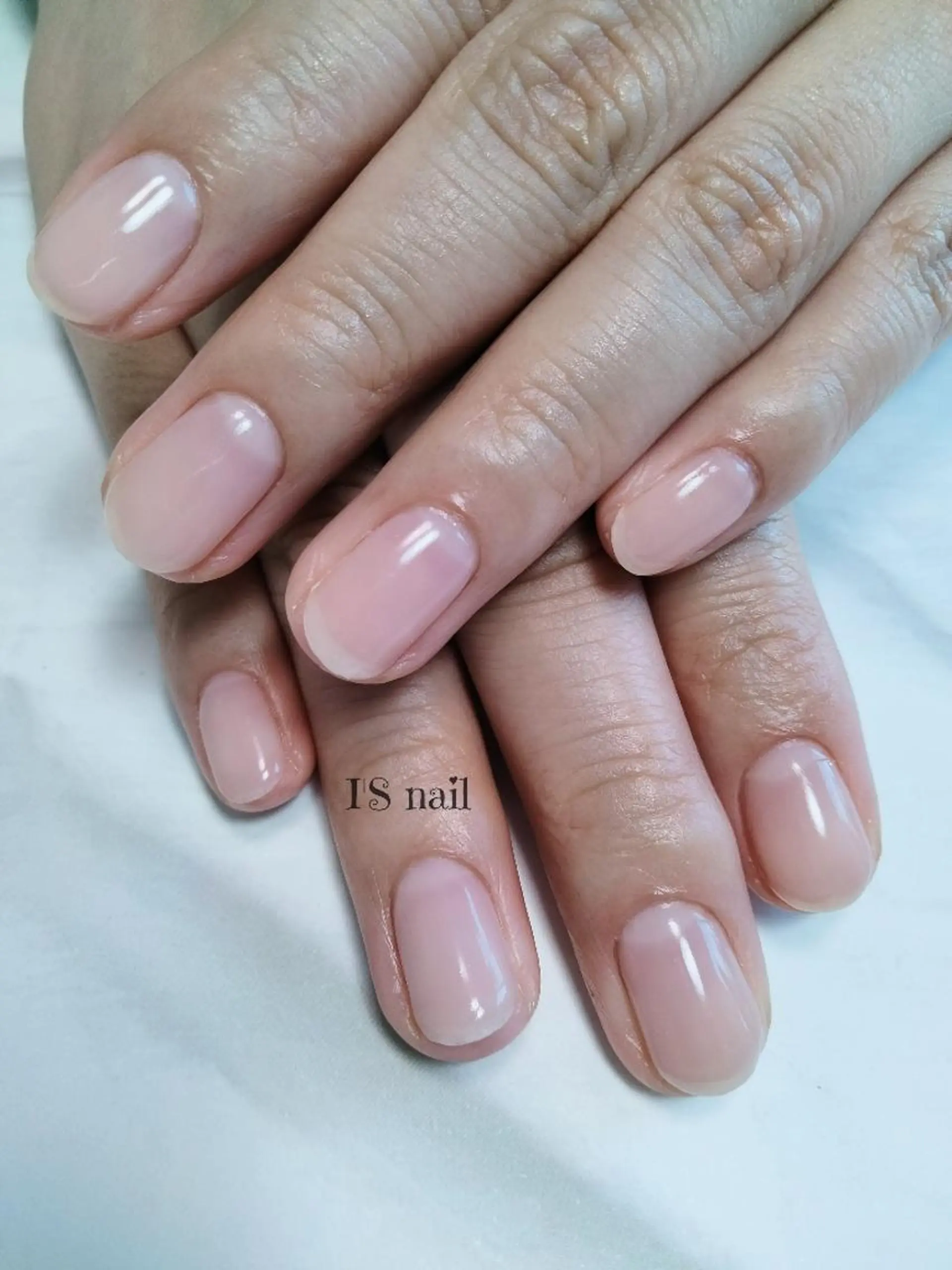 ネイル ワンカラーネイル ハンドネイル ハンドケア I'S nail 佐野のネイルデザイン