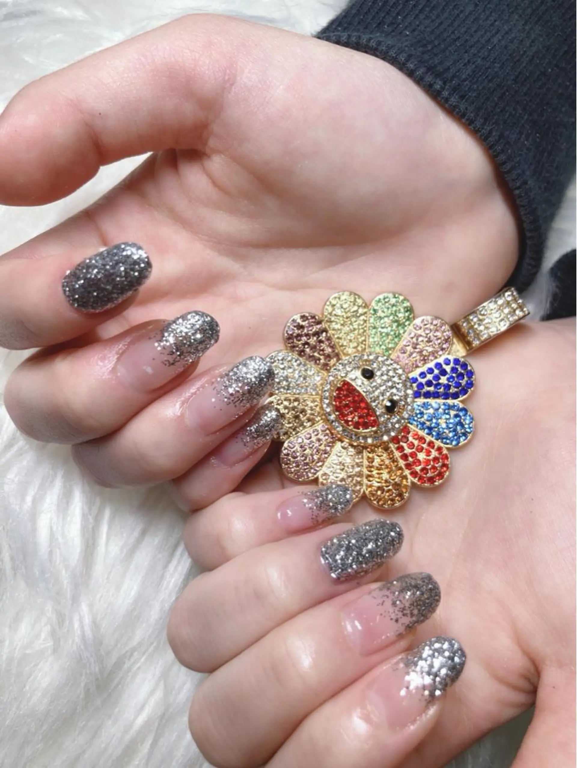 ネイル ゴールド ラメ(グリッター) シルバー ネイルケアサロン Campanulaのネイルデザイン