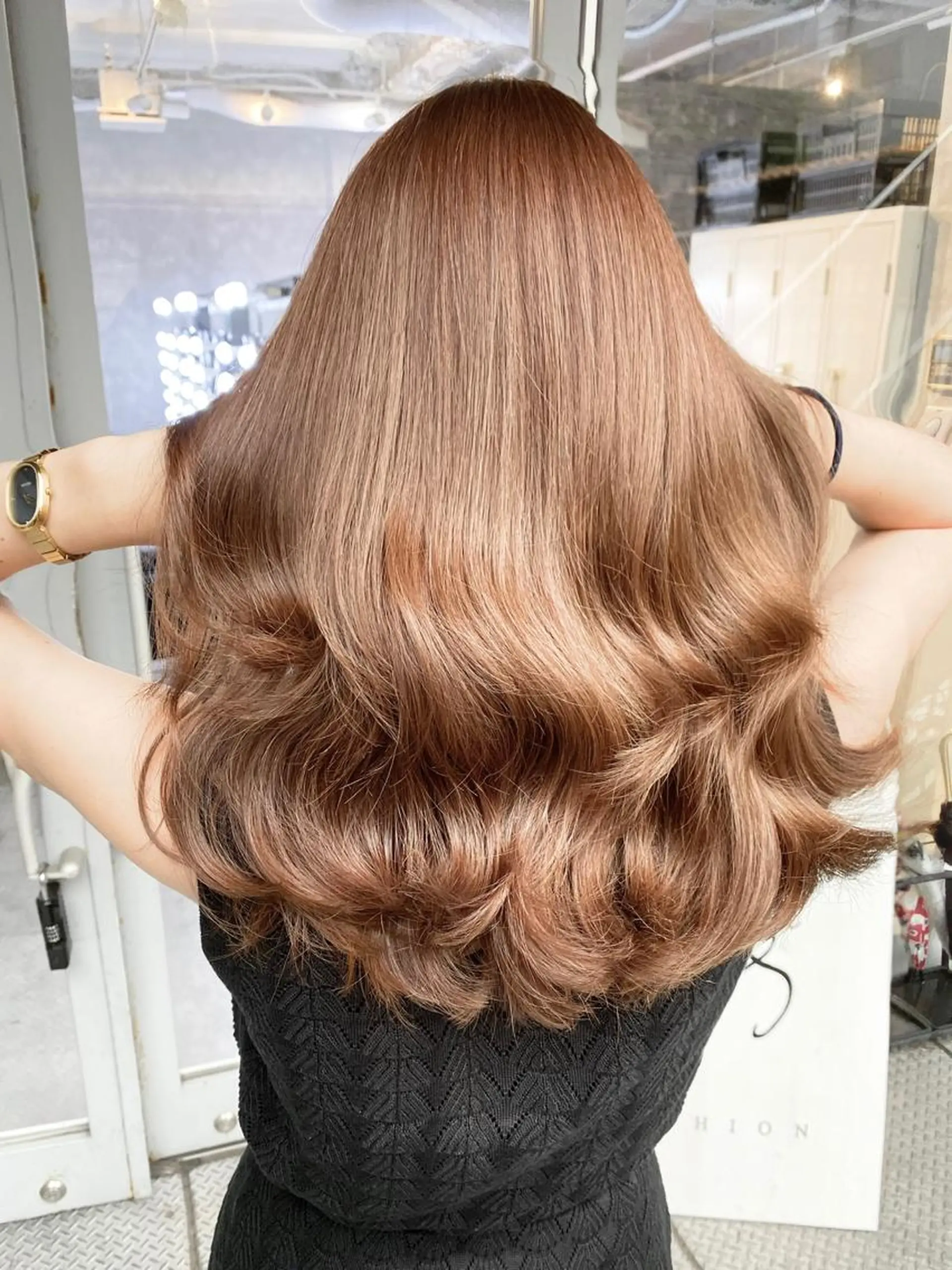 ロング カラー パーマ ヘアアレンジ メンズ キッズ ネイル マツエク・マツパ アイブロウ メンズバレイヤージュ メンズブリーチ メンズハイライト メンズハイトーン メンズインナーカラー 韓国風×透明感カラー 髪質改善オタベシンヤのヘアスタイル