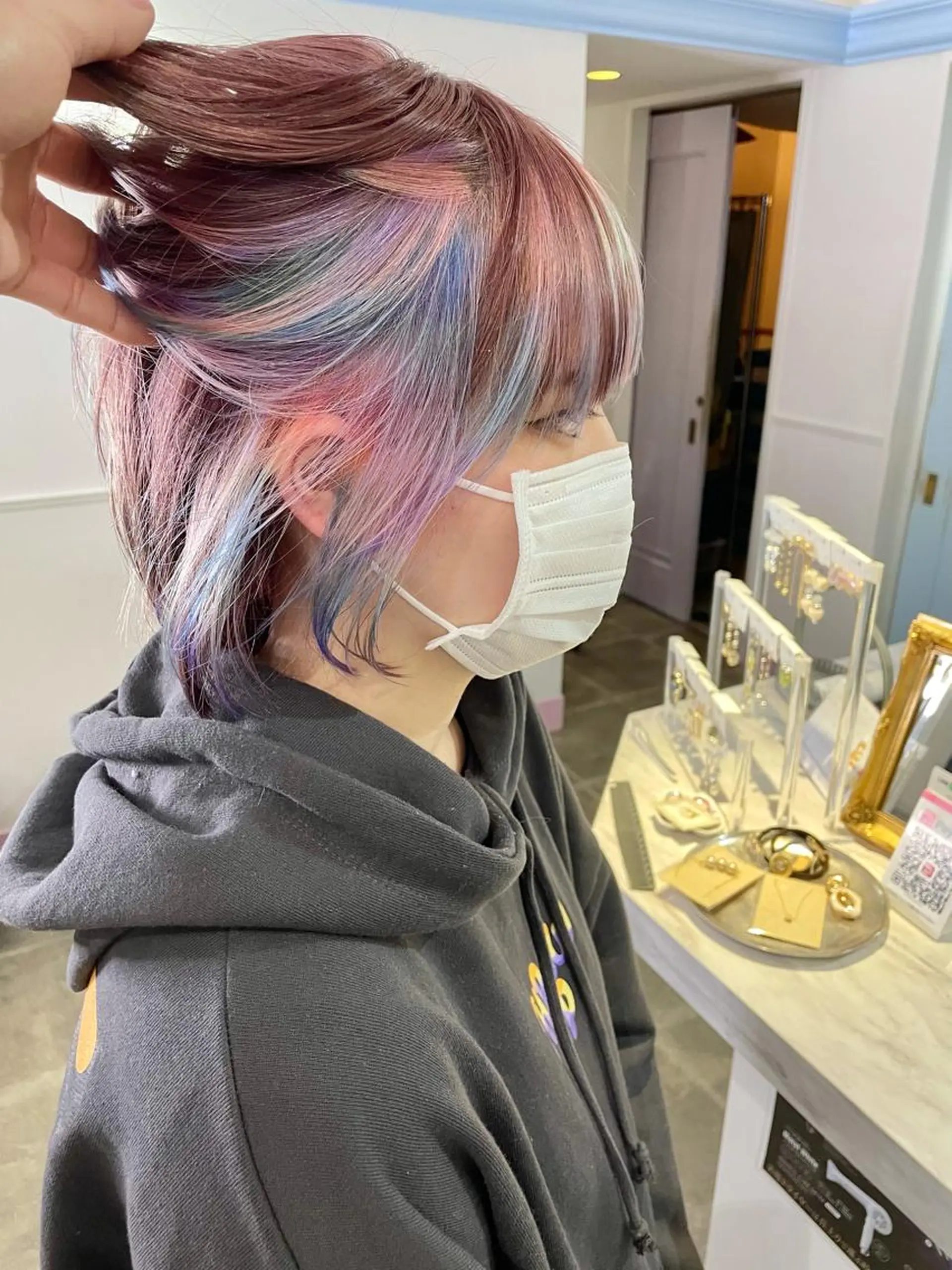 ショート ヘアカラー トリートメント Lit所属・Lit.豊橋 夏目のヘアスタイル