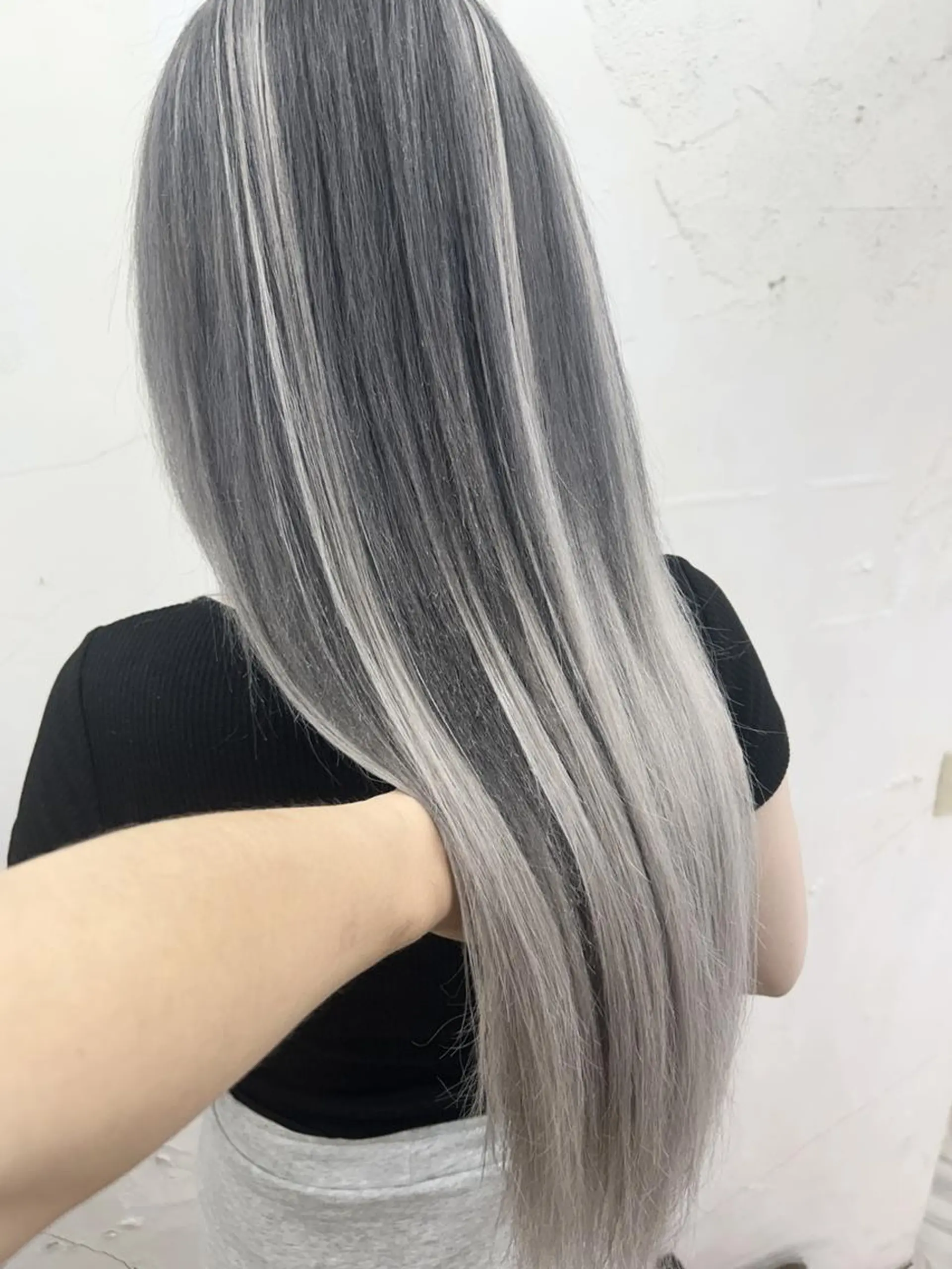 ロング カラー シールエクステ バレイヤージュ ダブルカラー ハイライトカラー ハイトーンカラー ヘアカラー エクステ レイヤー/エクステ alpha下妻のヘアスタイル