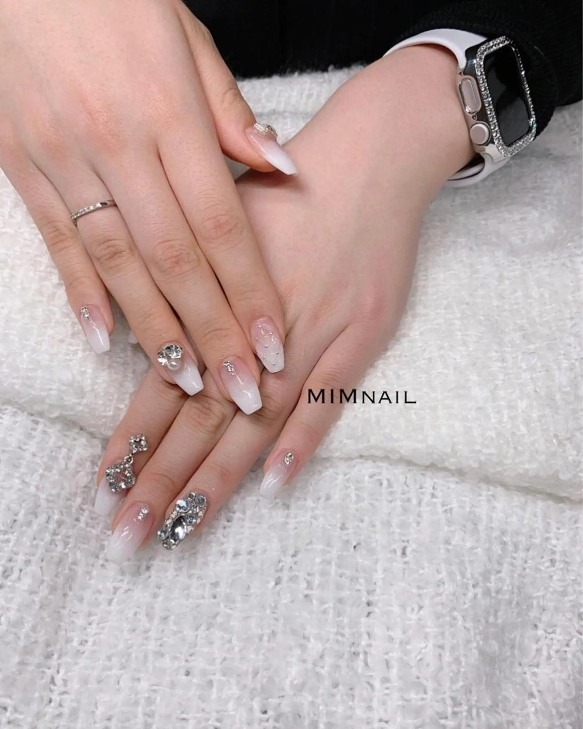 ネイル 韓国ネイル リボン *･*MIMnail 1号店･*:･*のネイルデザイン