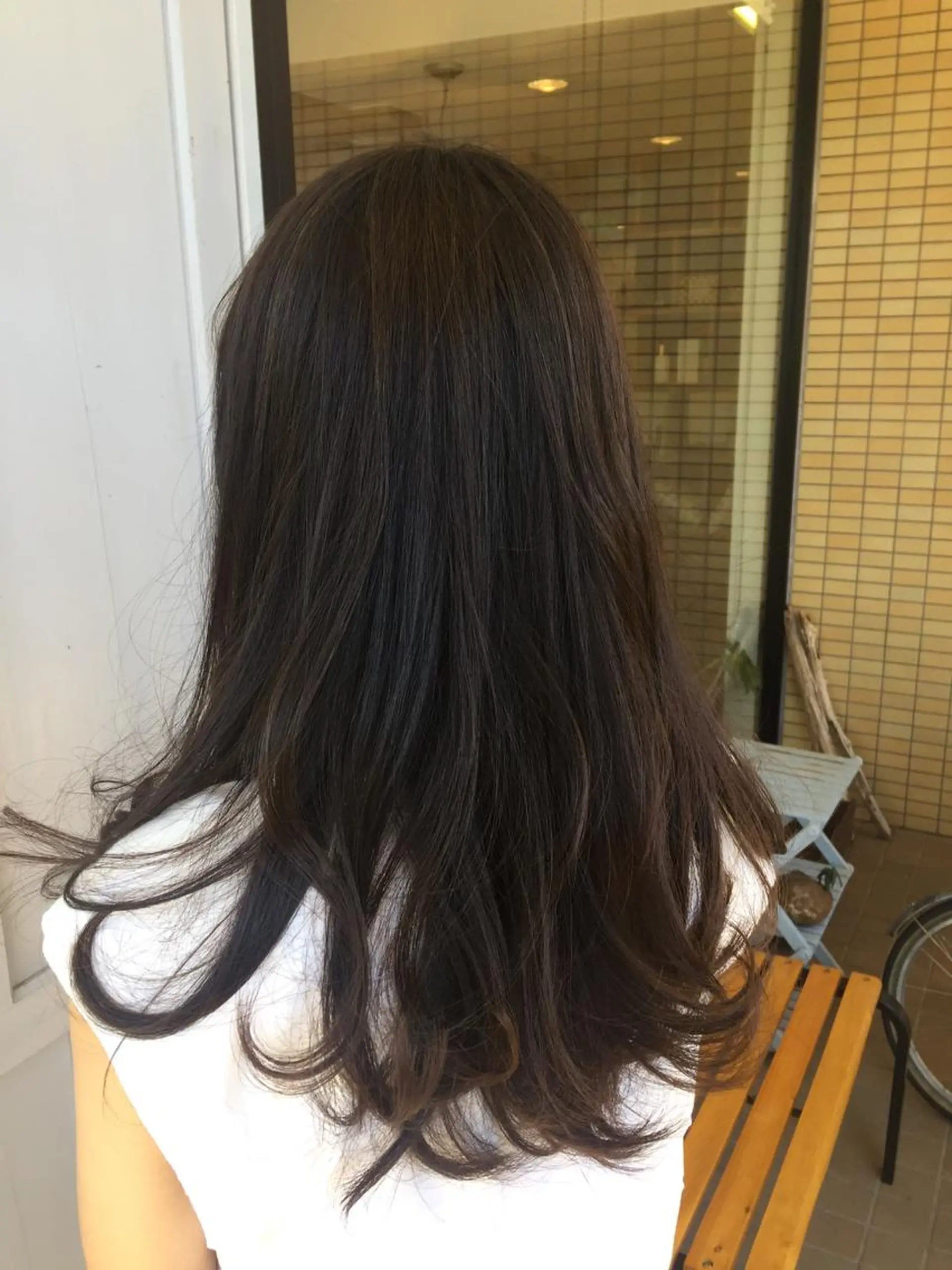 ロング カラー ツキダテ ユイのヘアスタイル
