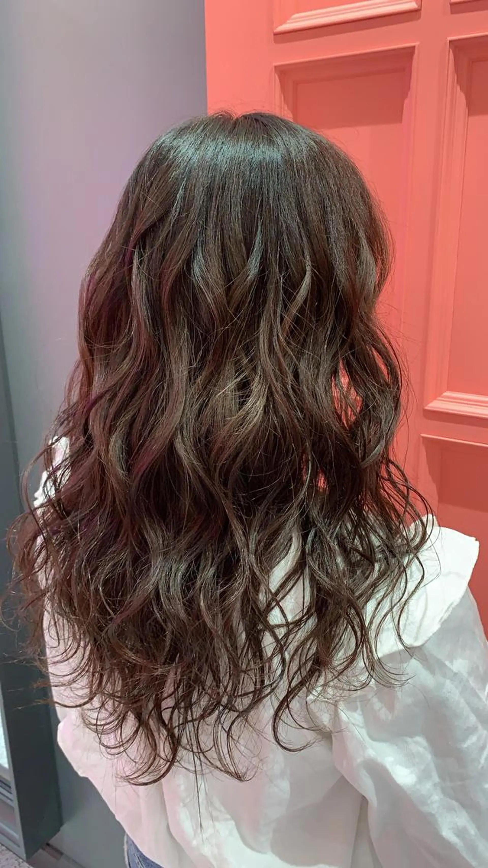 ロング カラー 切りっぱなしボブ レイヤー/縮毛矯正のヘアスタイル