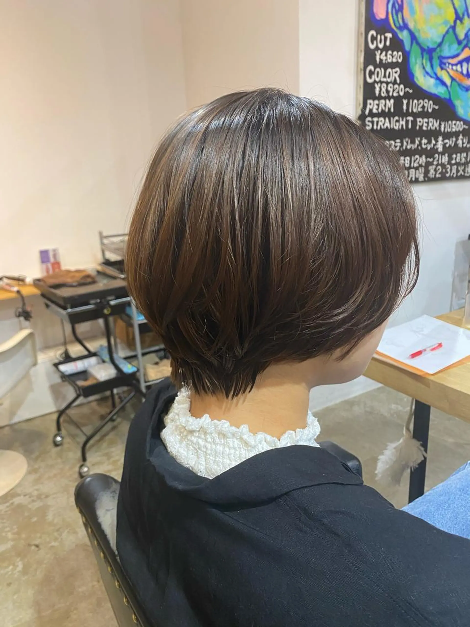 ショート 小日向 沙織のヘアスタイル