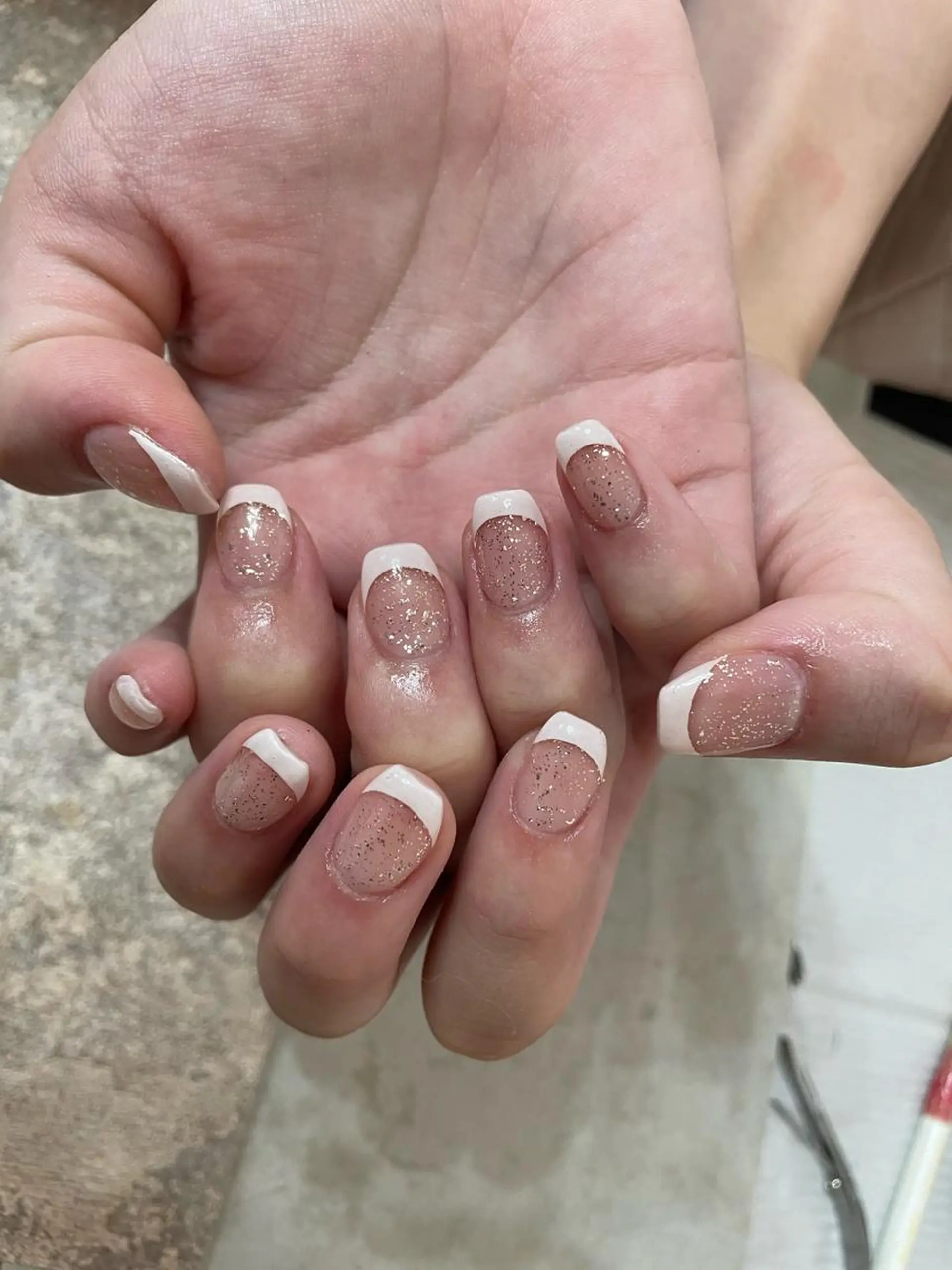 ミディアム ネイル Parfum パルファンのネイルデザイン