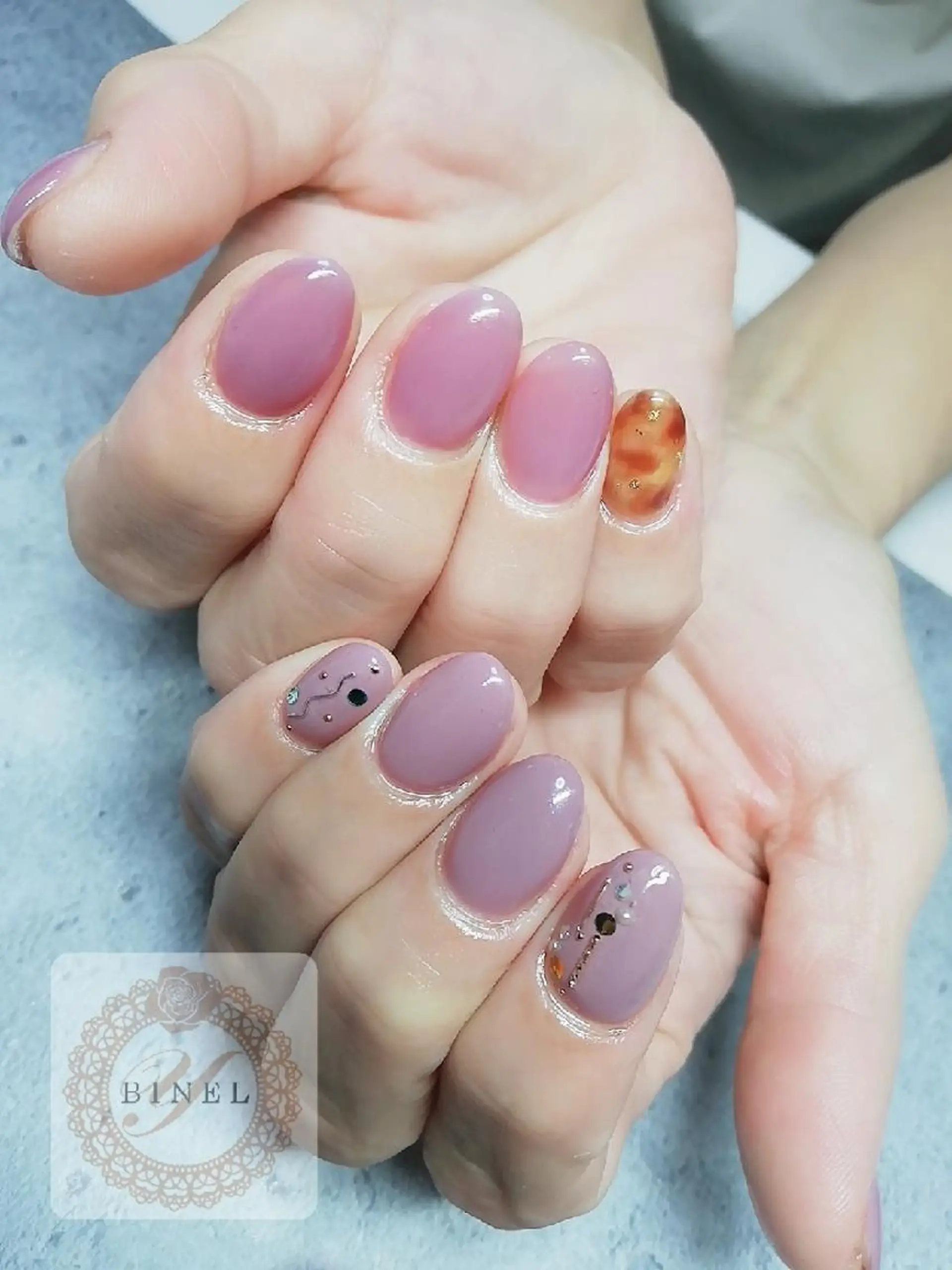 ネイル ハンドネイル Nail Salon Y.BINELのネイルデザイン