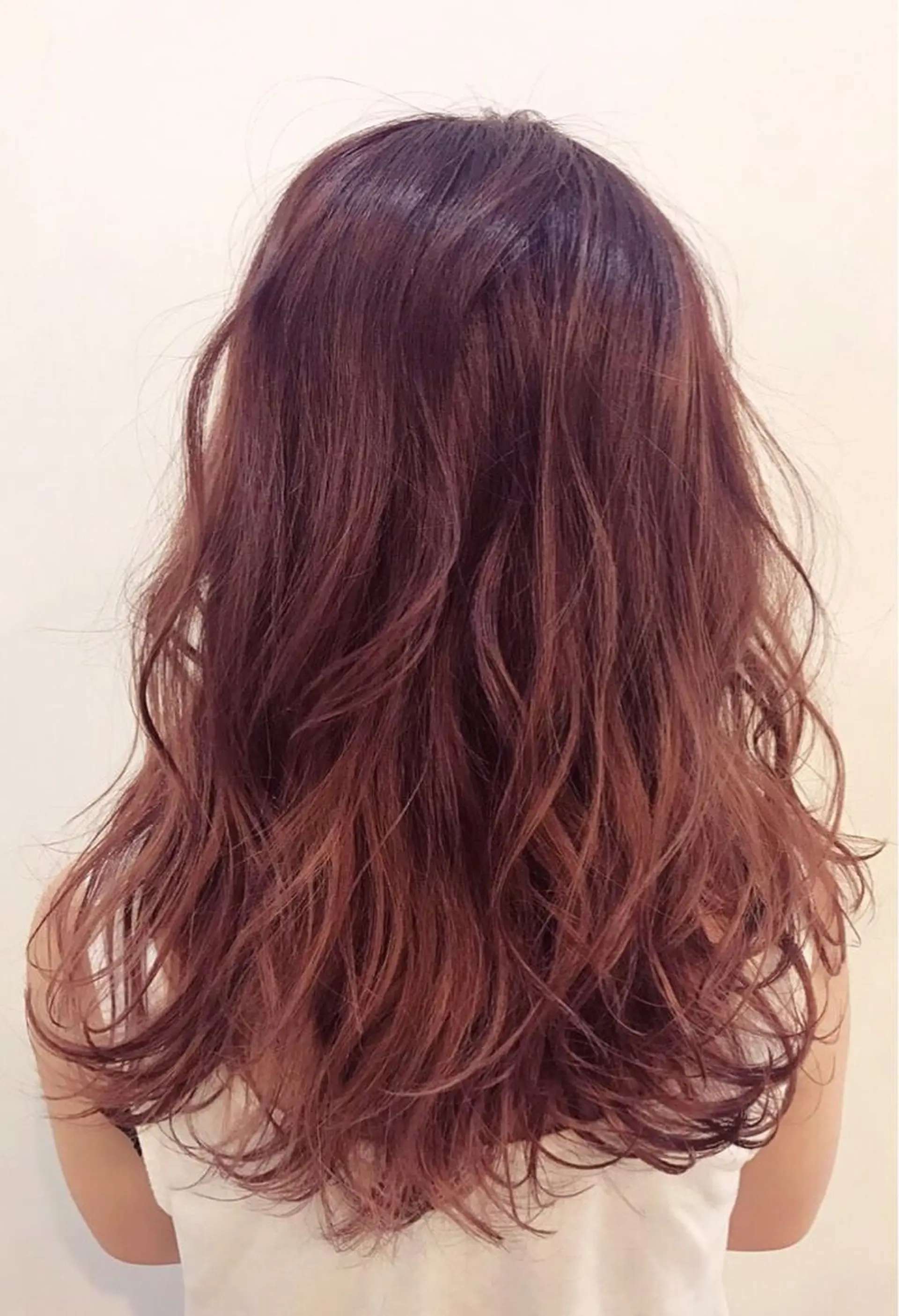 セミロング 狩野 羅夢のヘアスタイル