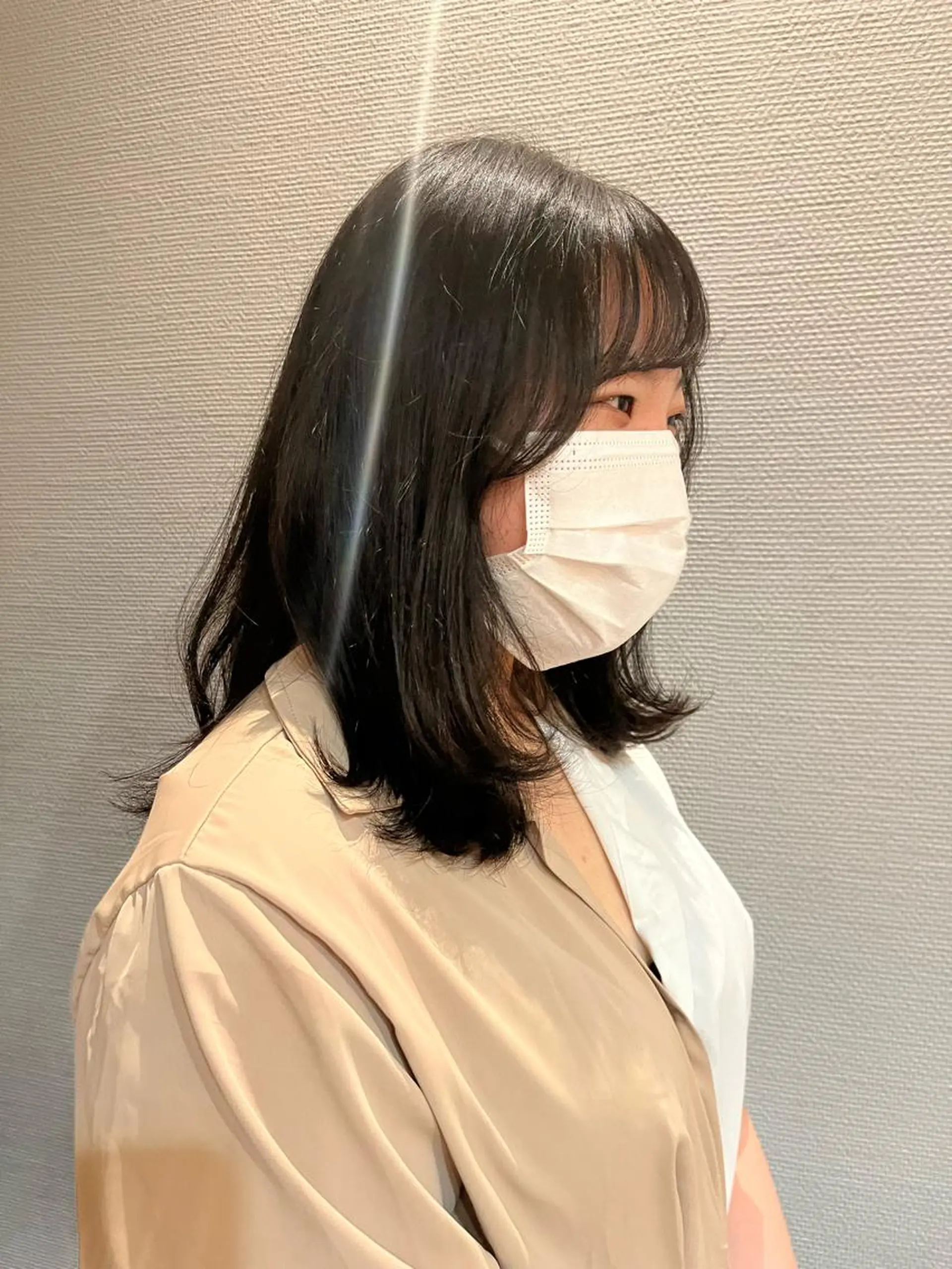 ミディアム レイヤーカット かわい りほのヘアスタイル