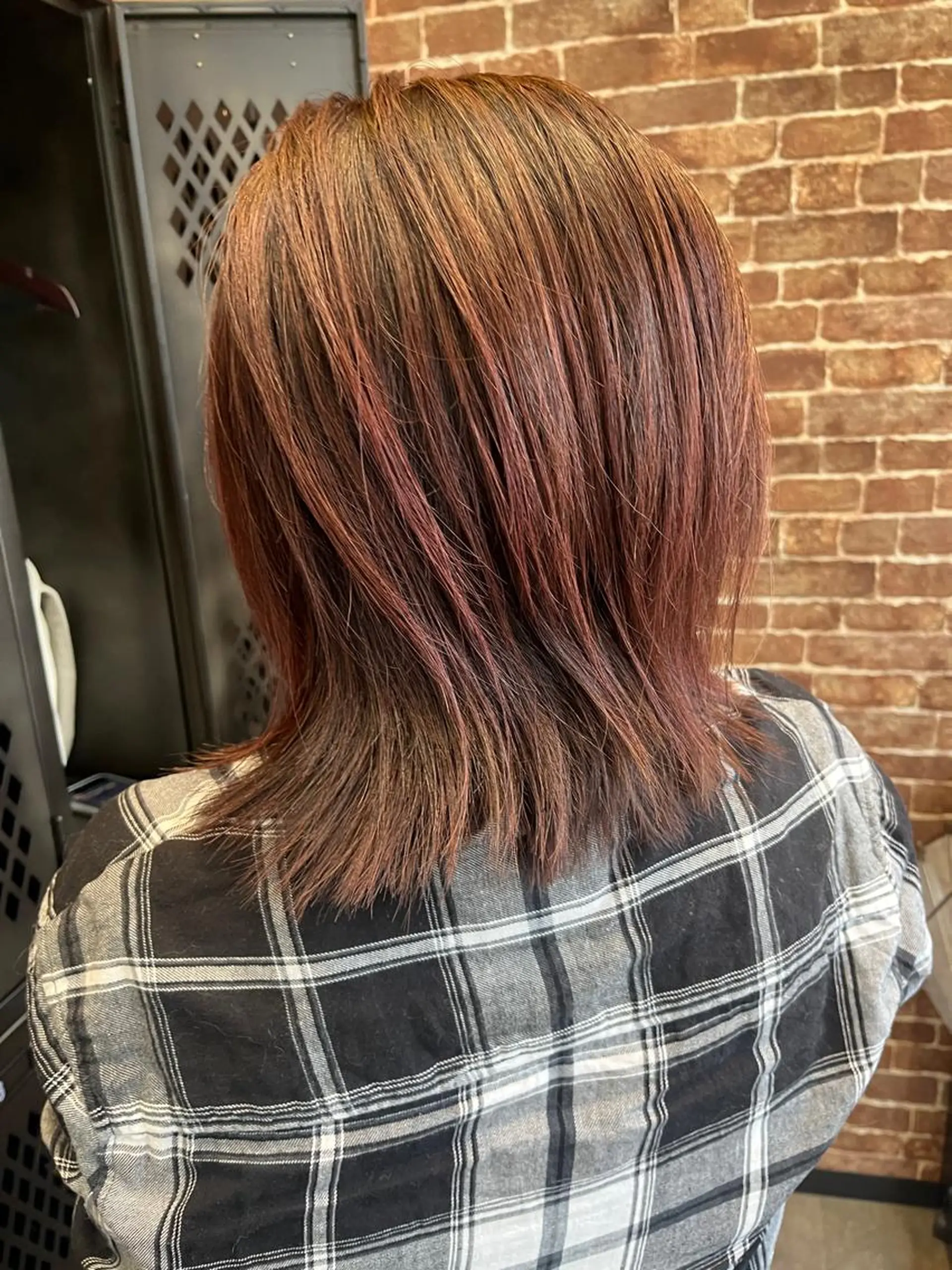 ショート カラー パーマ ヘアアレンジ メンズ キッズ ネイル マツエク・マツパ アイブロウ メンズブリーチ メンズハイライト メンズインナーカラー メンズ韓国風 ブリーチ 久木原 ゆりのヘアスタイル