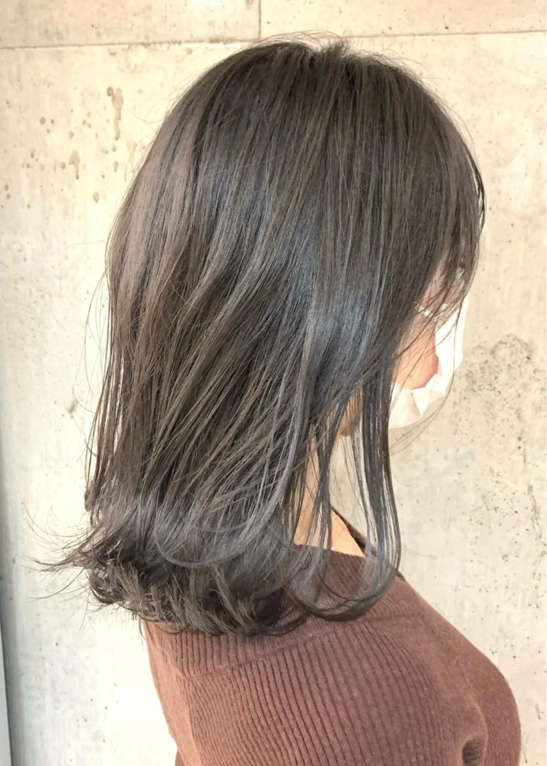 ミディアム ヘアカラー hoNua. 栄/透明感カラーのヘアスタイル