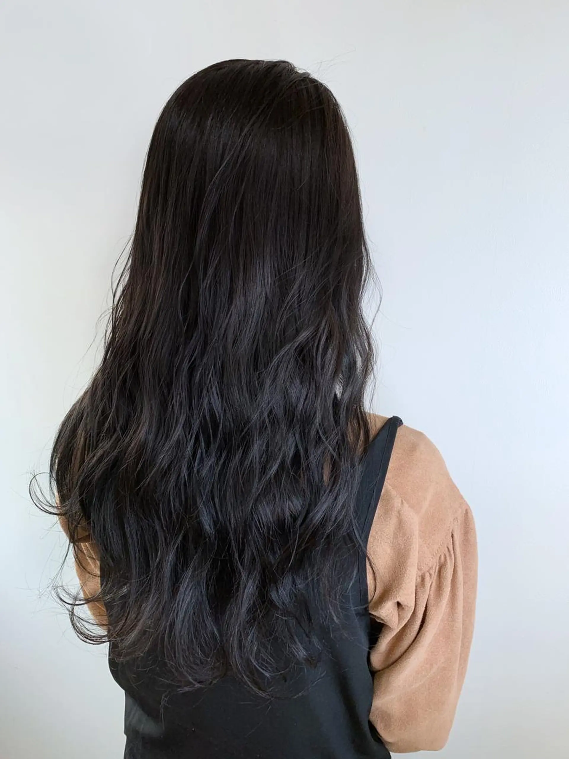 ロング カラー ブルーカラー ブルージュ 透明感カラー Roid 代表✨HIROのヘアスタイル