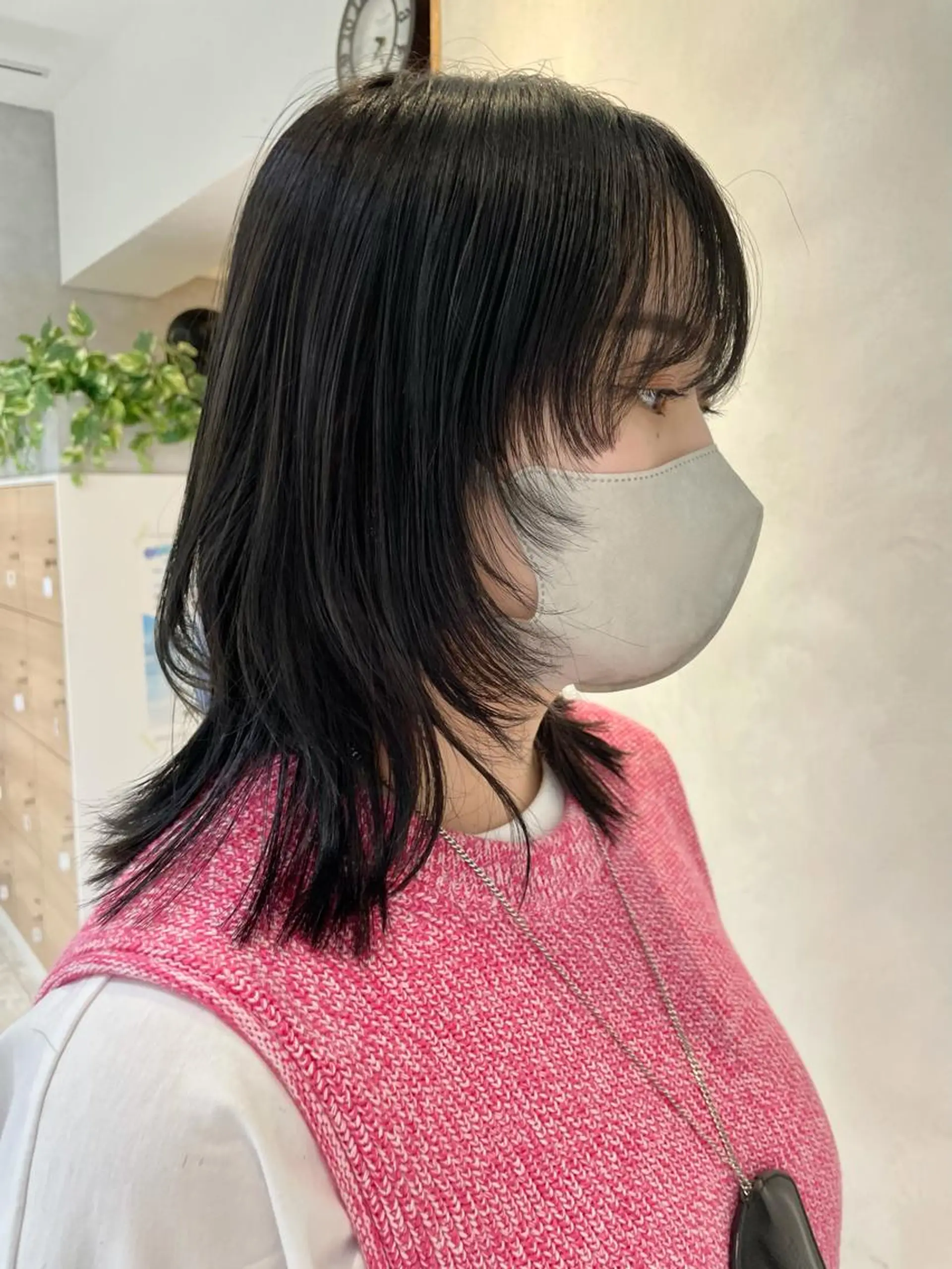 ミディアム カラー 透明感カラー レイヤーカット 似合わせカット ウルフカット 若林 良のヘアスタイル