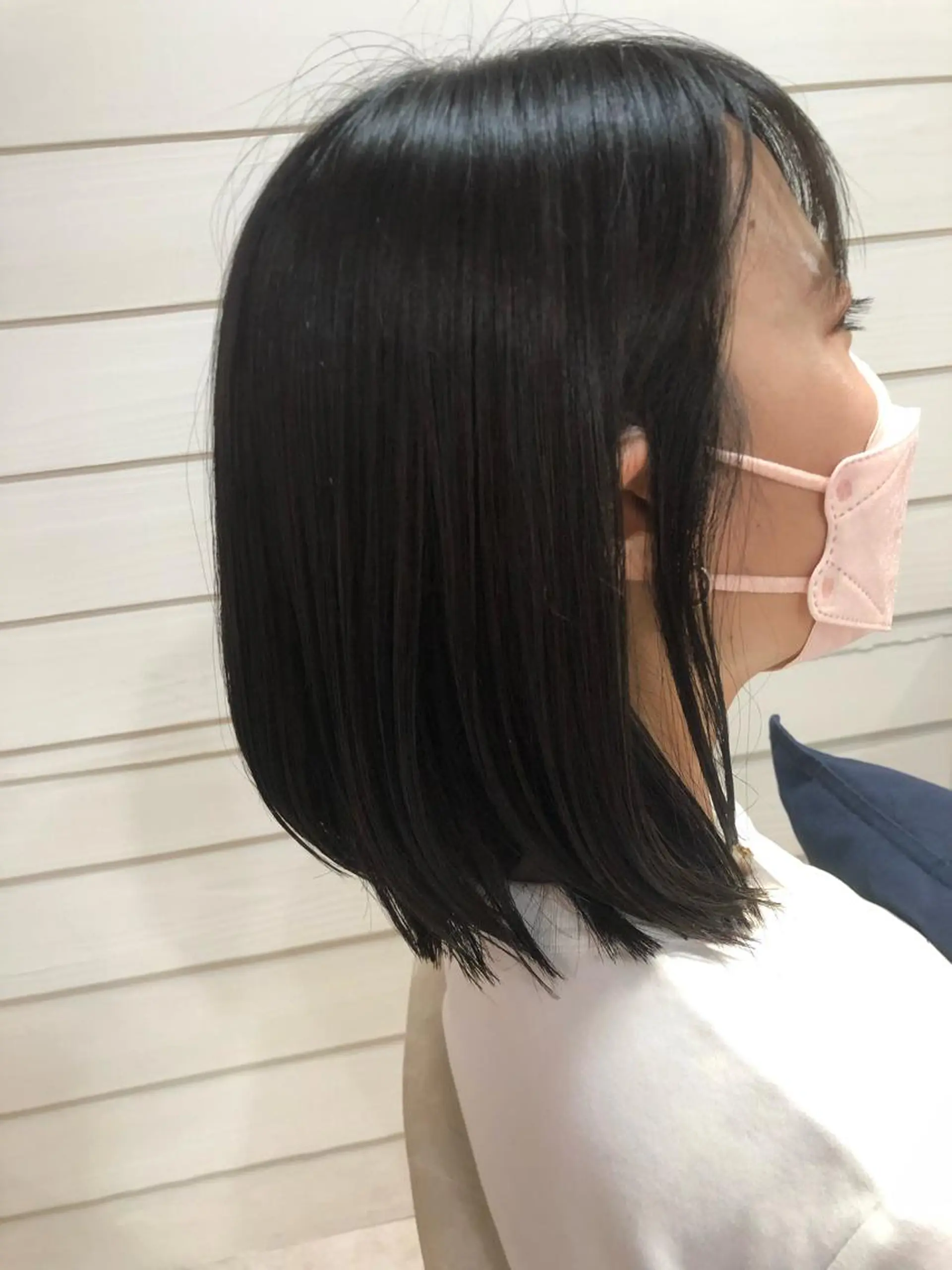 ミディアム カラー アッシュ アッシュグレー Annie 吉田 裕美のヘアスタイル