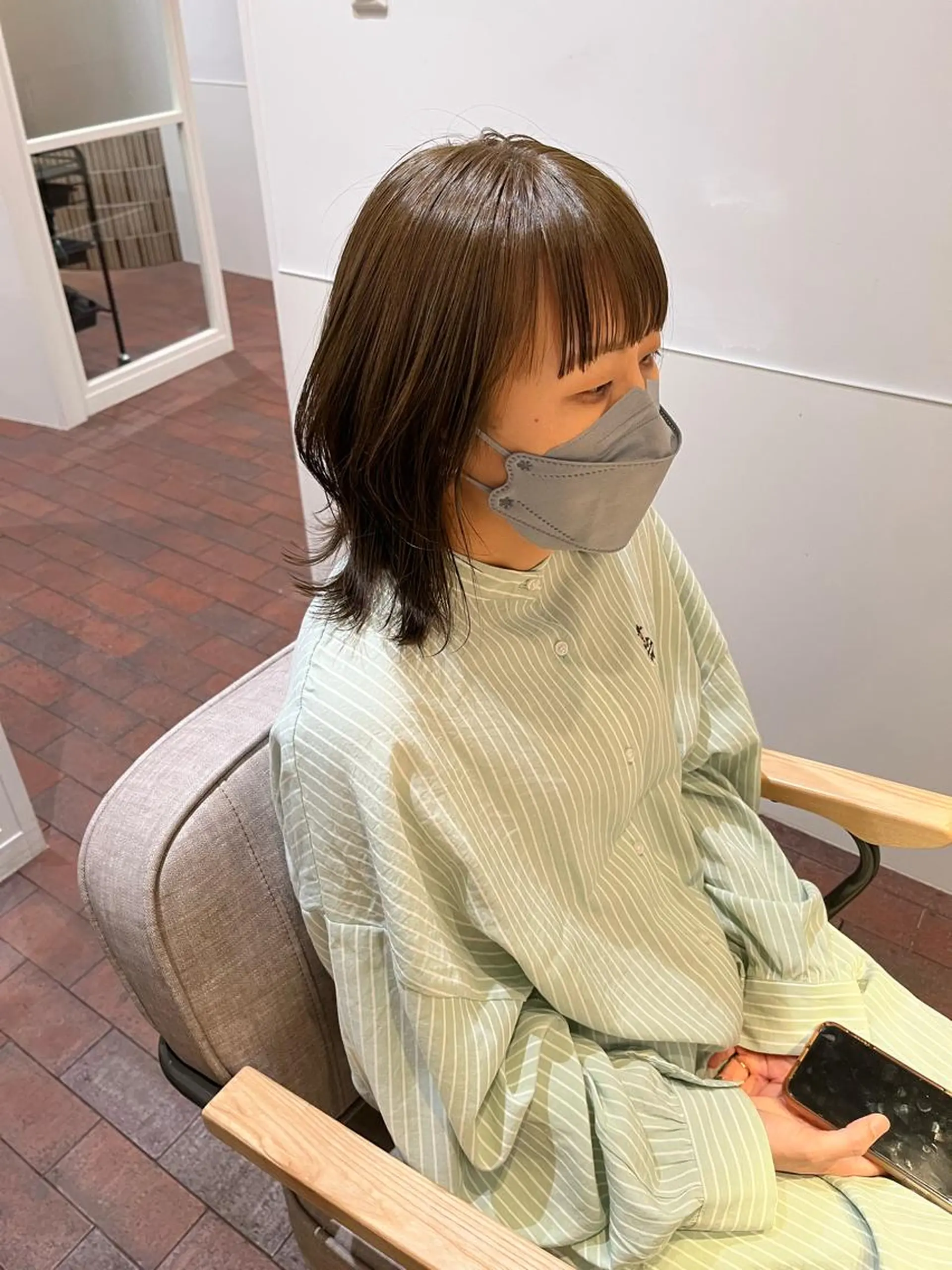 ショート カラー レイヤーカット ウルフカット カット ヘアカラー トリートメント 片岡 由依のヘアスタイル