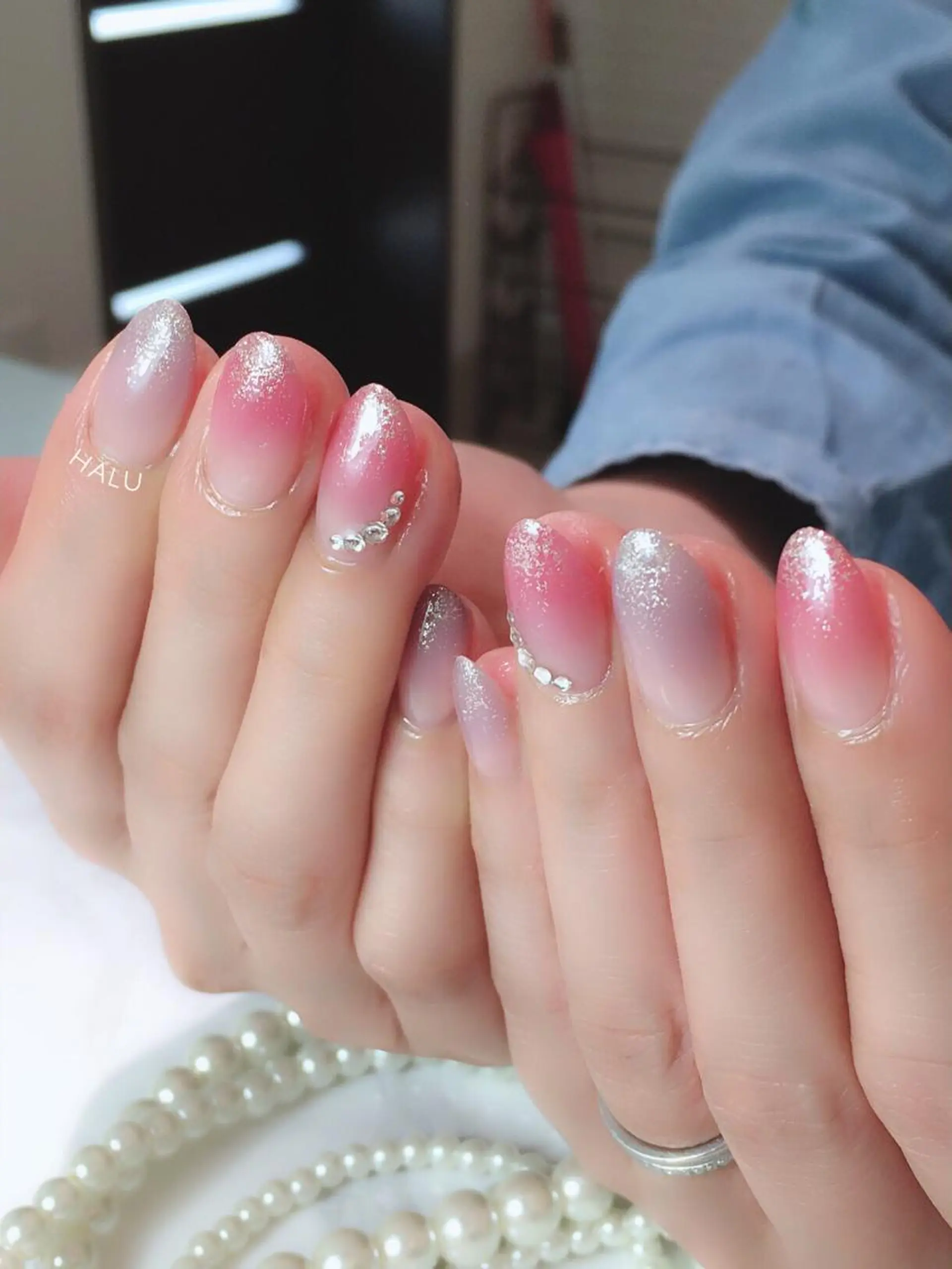 ネイル ラメ(グリッター) オフィスネイル HALU ハルのネイルデザイン