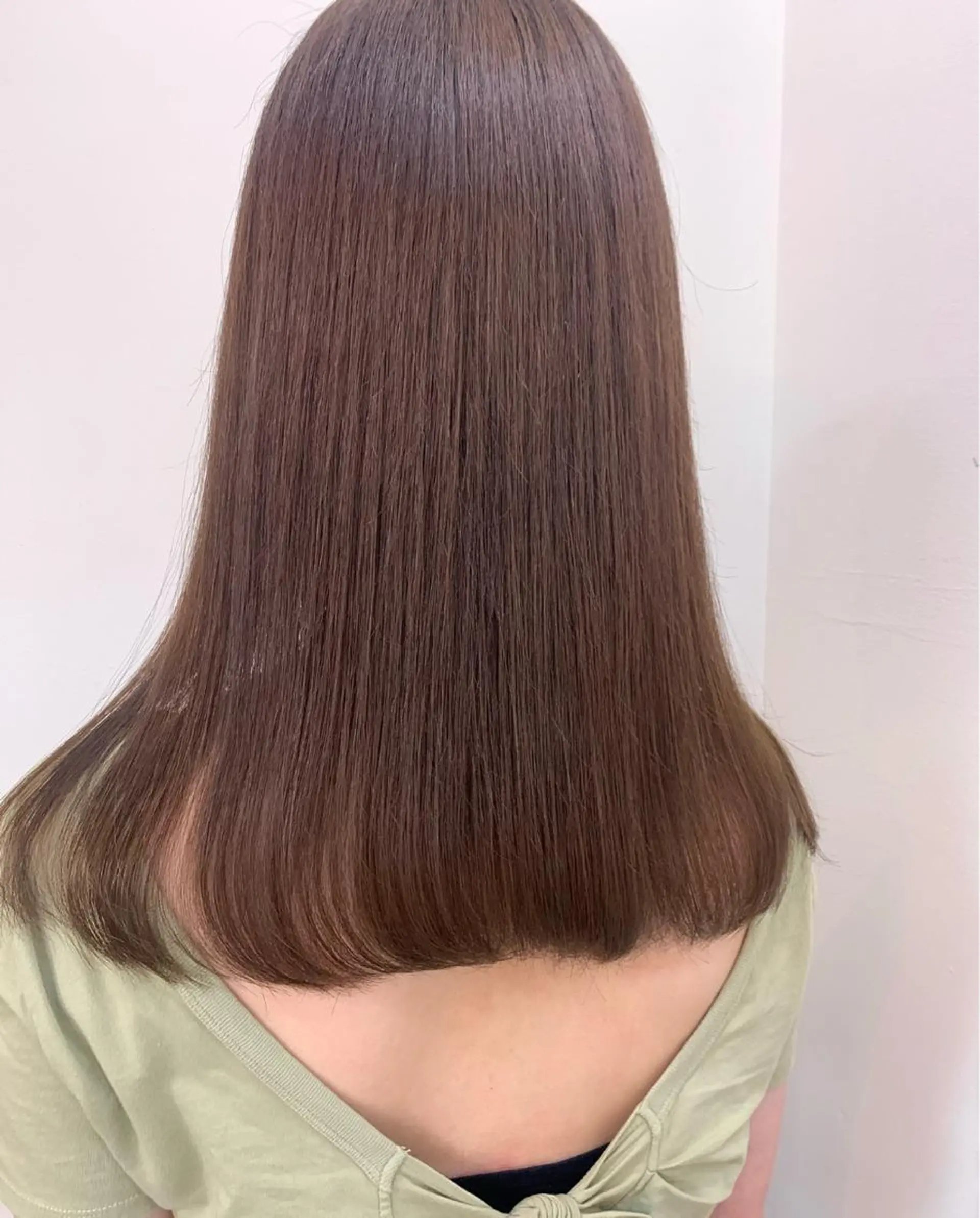 セミロング カラー まろやか透明感カラー ♡MANAのヘアスタイル