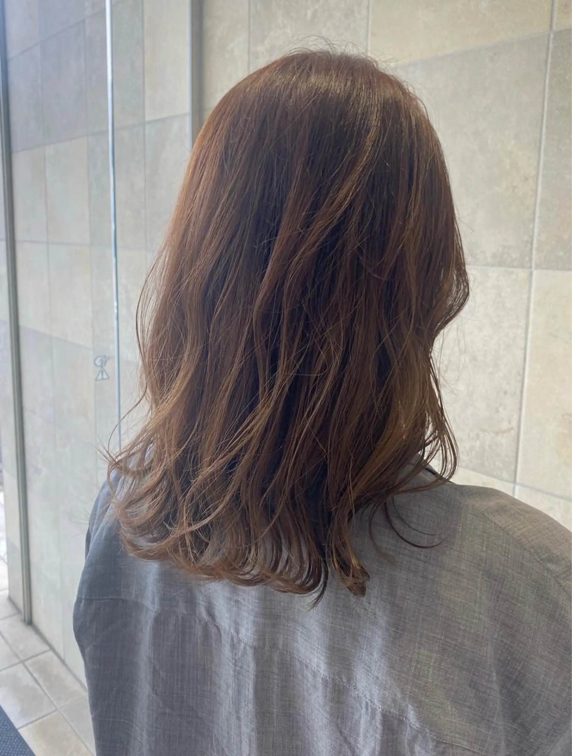 ミディアム カラー 艶髪/透明感/ 三宅晴香のヘアスタイル