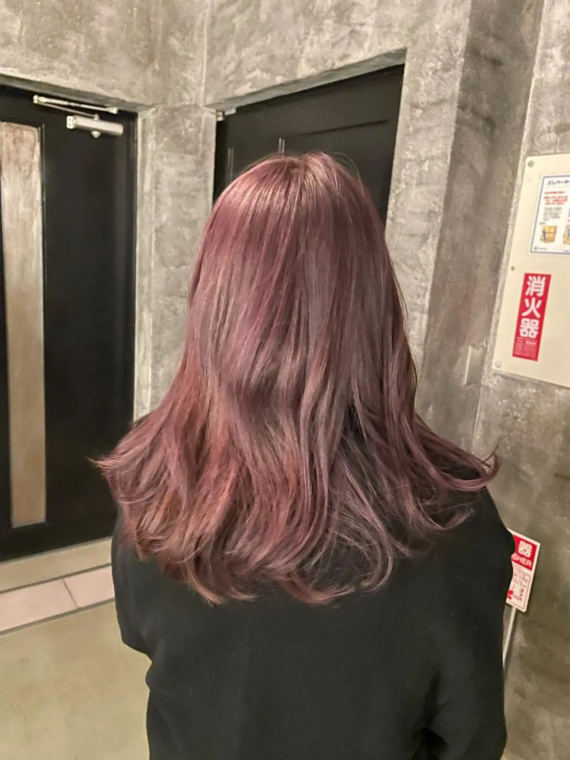 セミロング カラー 🦋透明感カラー /ケアブリーチ🦋のヘアスタイル