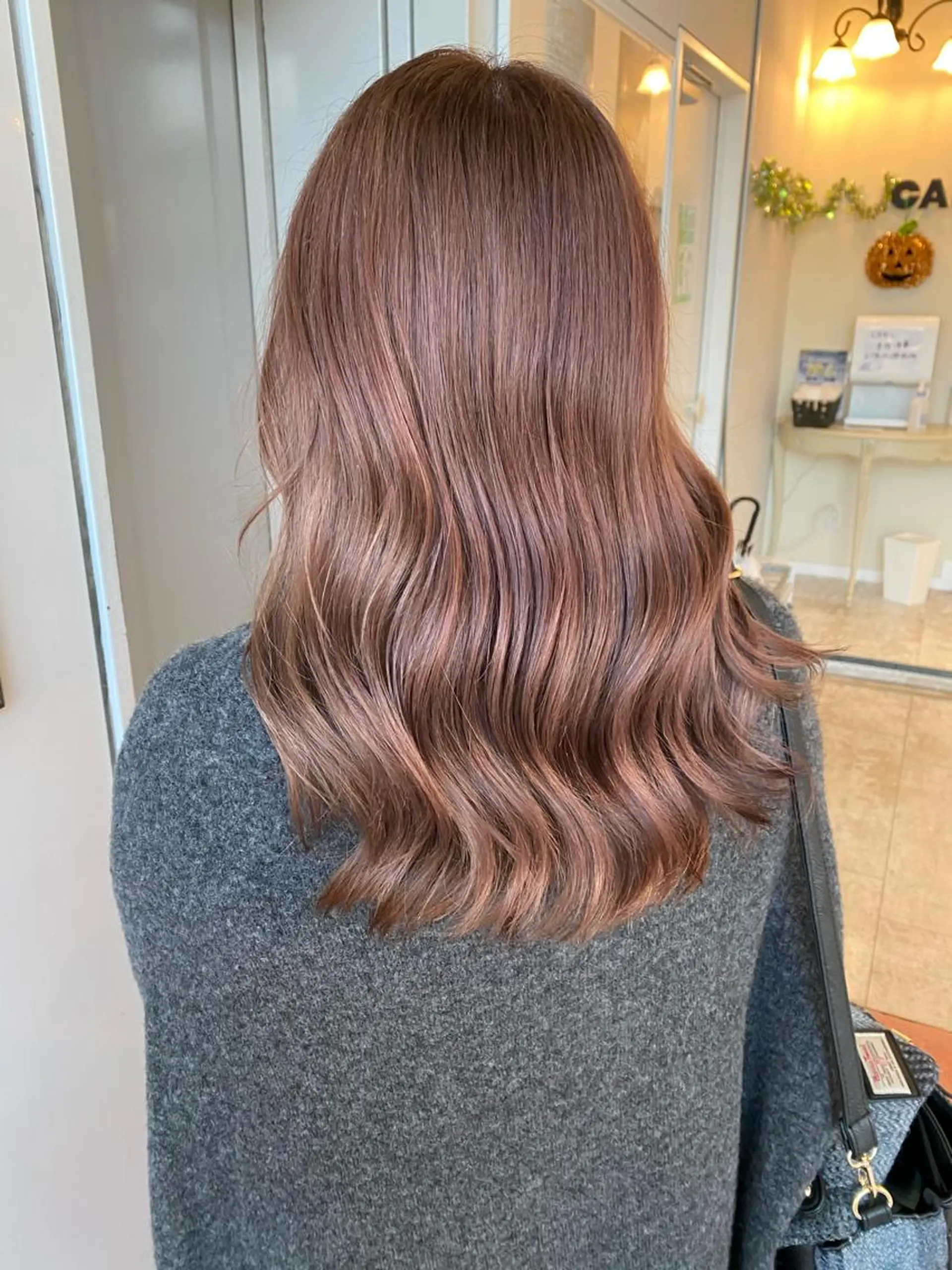 ロング カラー 山本　尚輝 🐶ハイライト🐶のヘアスタイル