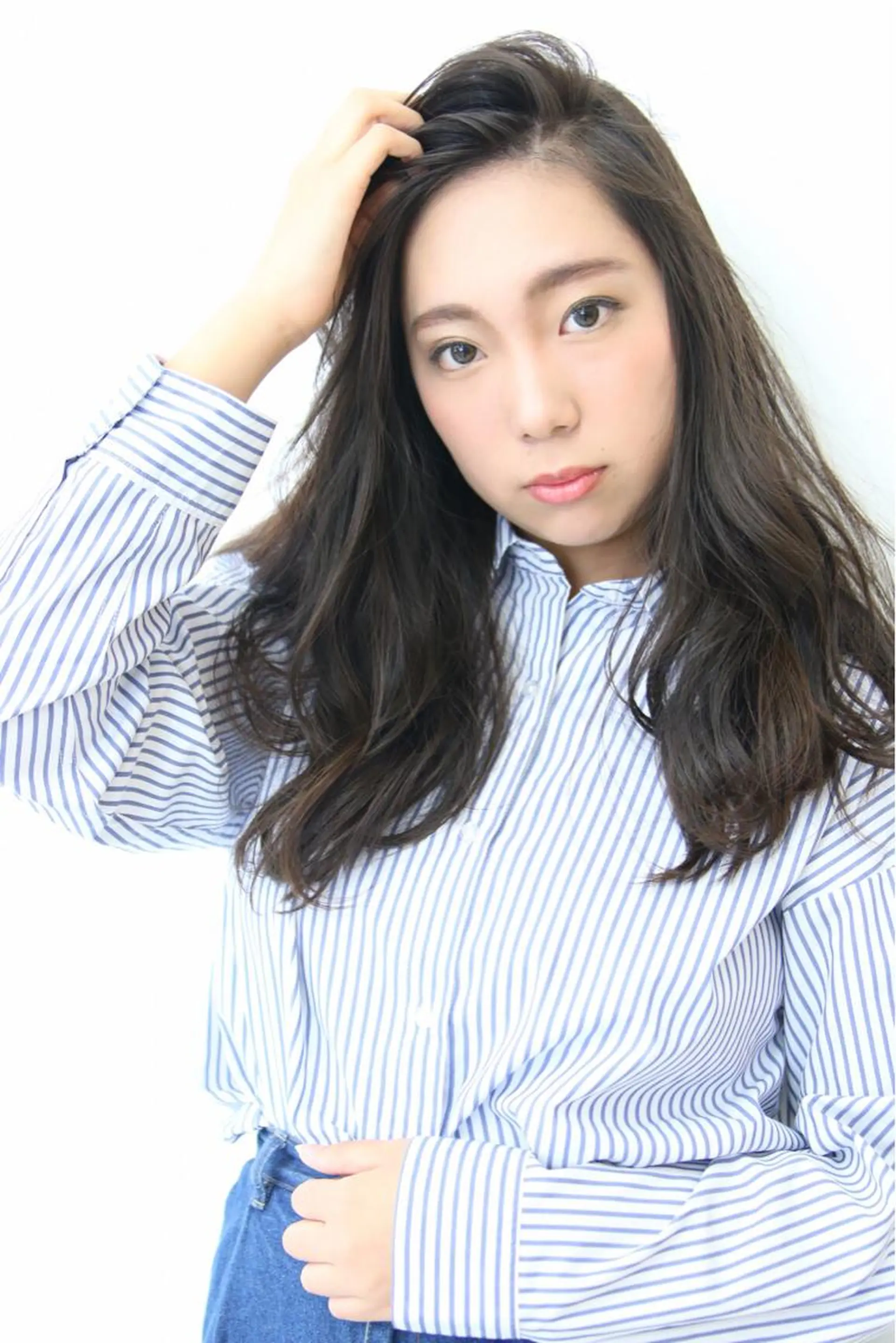 セミロング 駅チカ【ali'i】 アリイ花崎友美☘のヘアスタイル