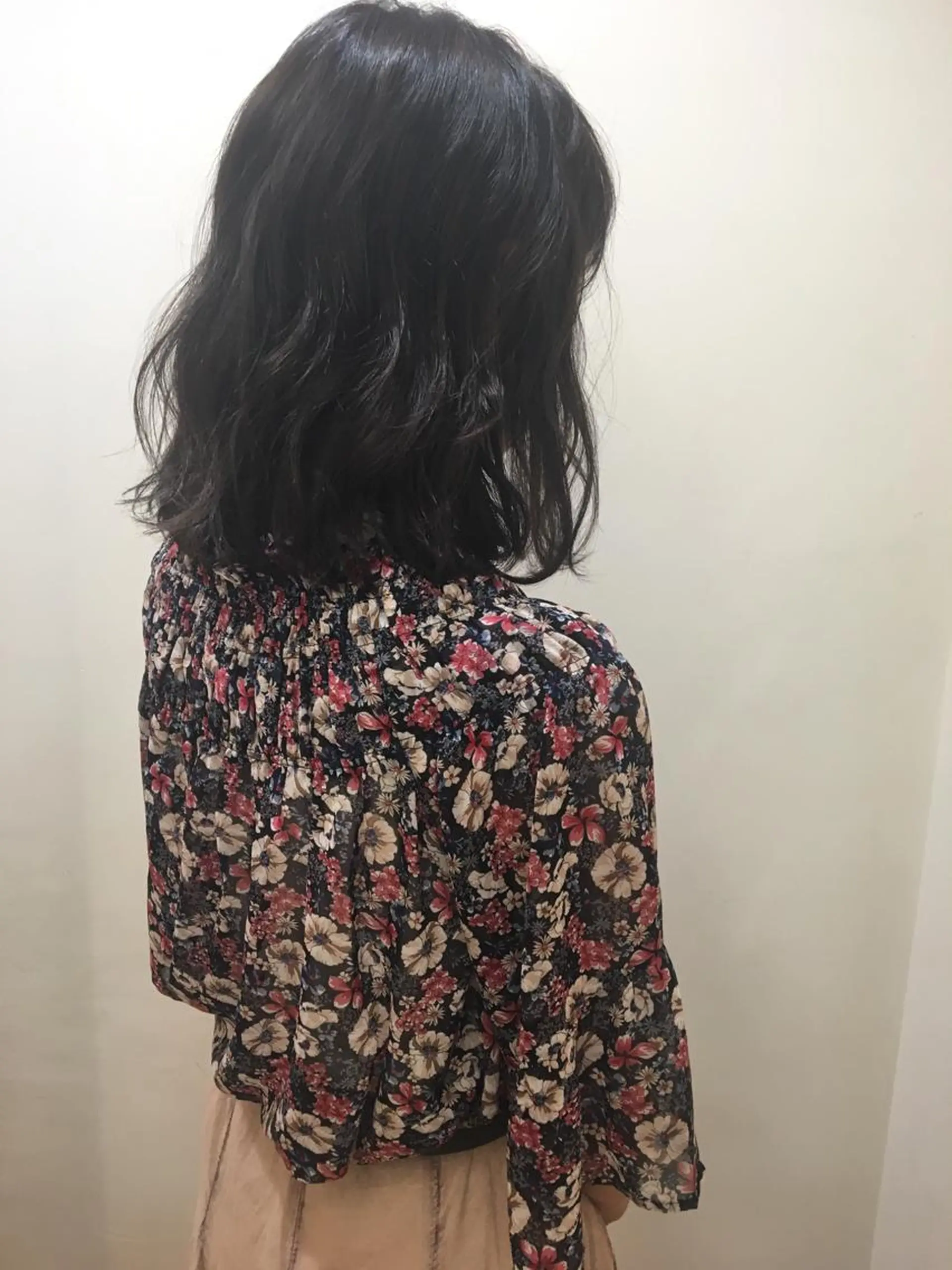 ミディアム 丸山 亜加理のヘアスタイル