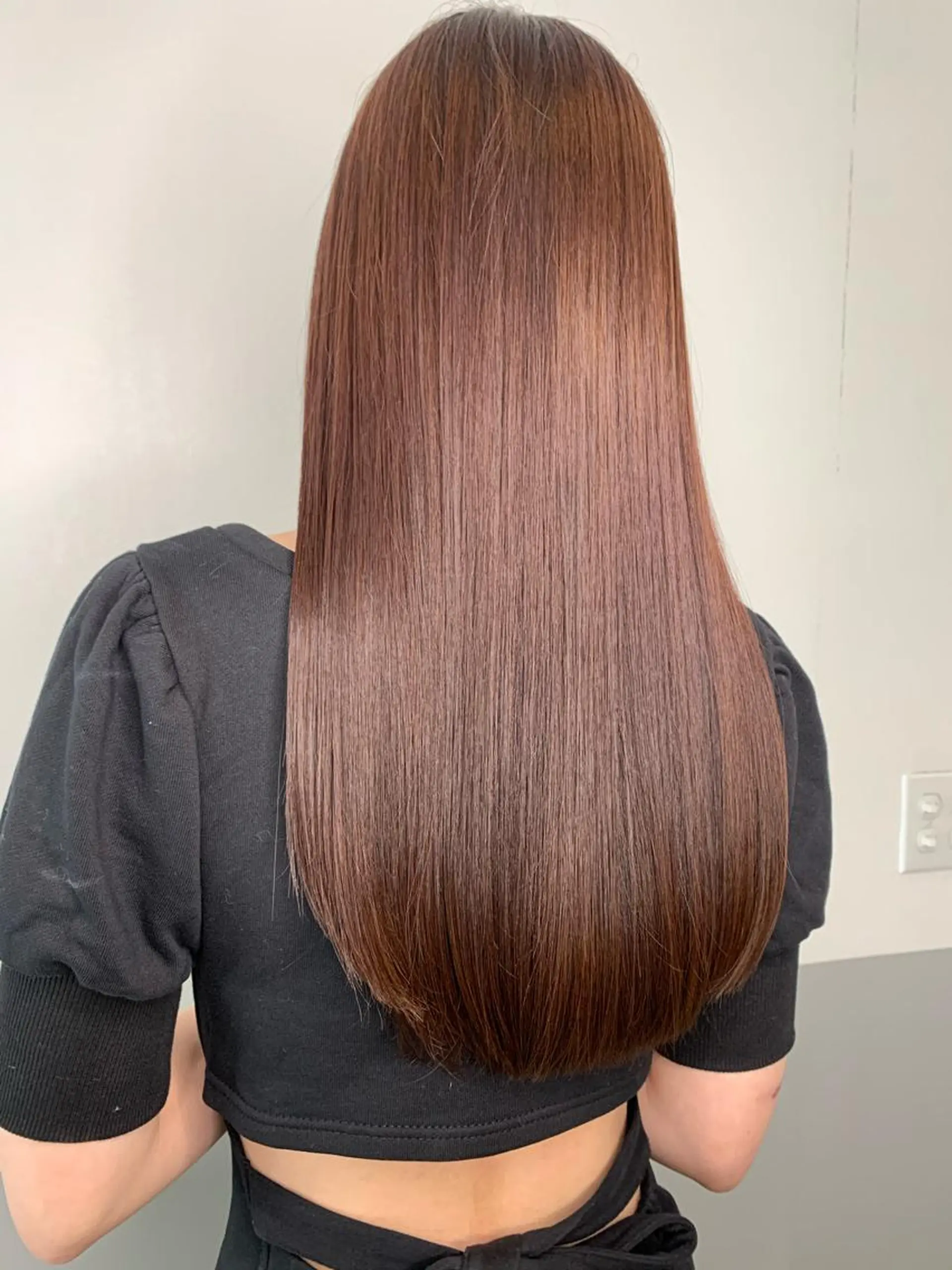 ロング カラー ブリーチ トリートメント トップ スタイリストのヘアスタイル