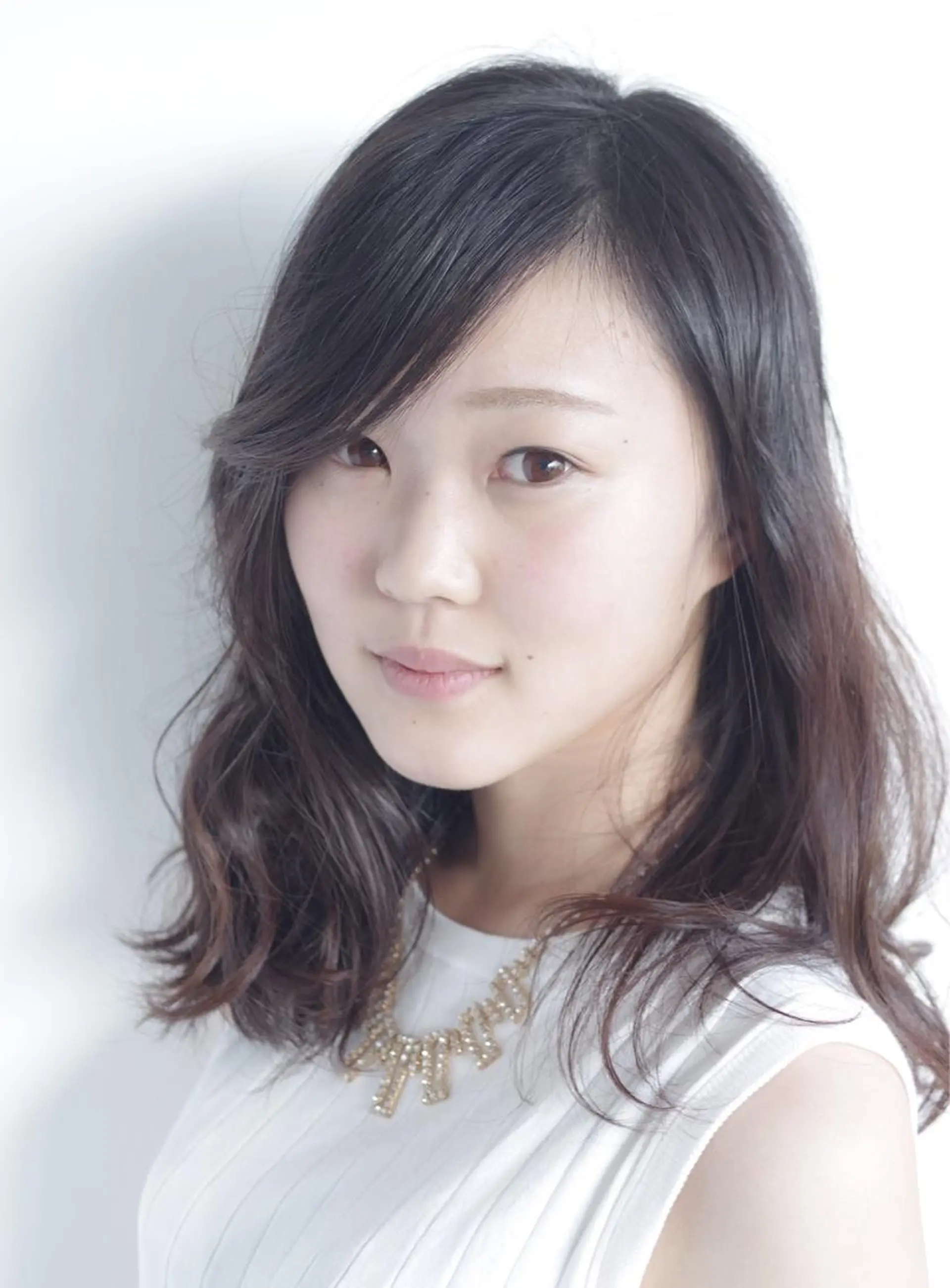 ミディアム セミロング 🌈ディレクター🌈 徳松優希のヘアスタイル