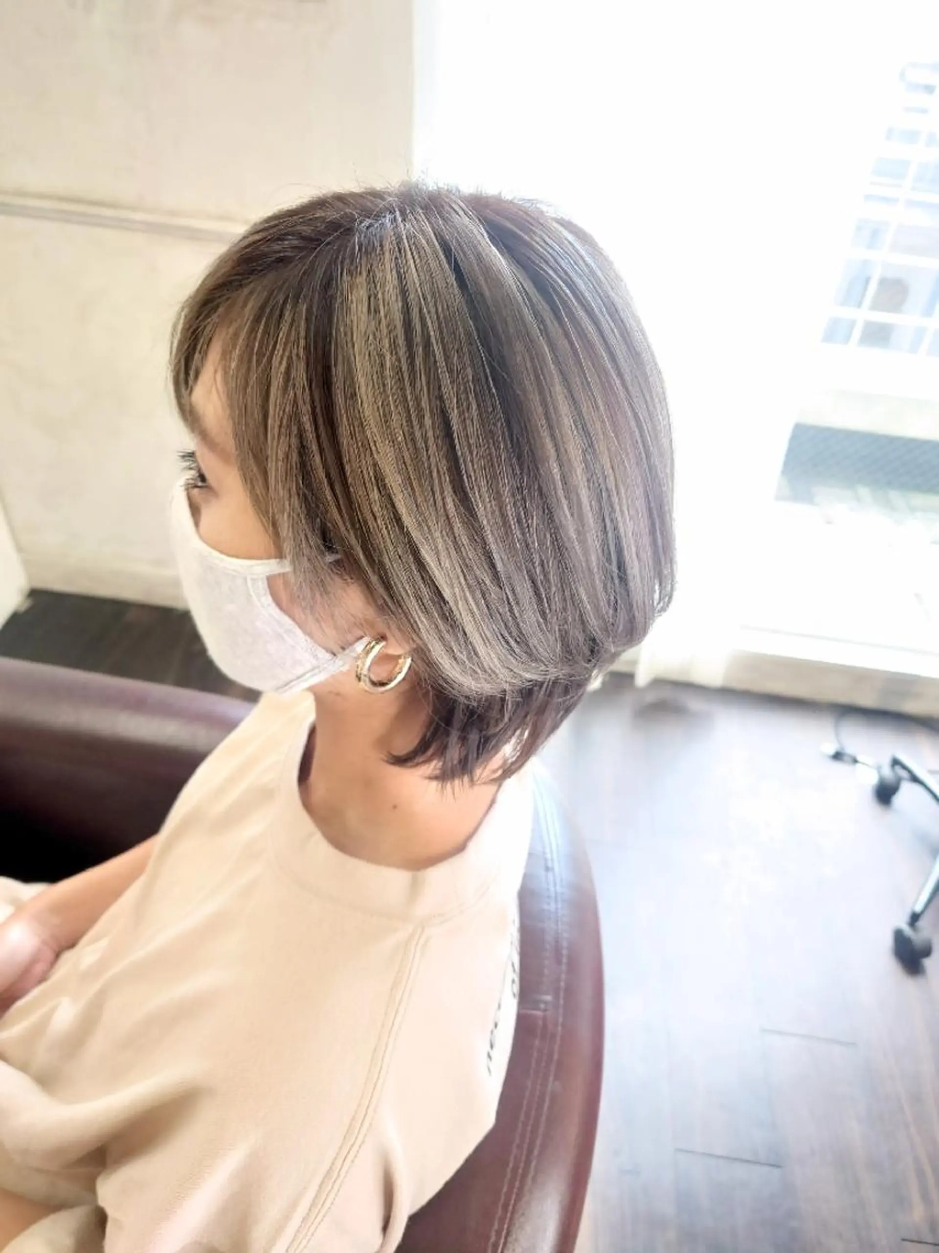 ショート カラー バレイヤージュ レイヤーカット ショートヘア ヘアカラー トリートメント 艶髪✨ブリーチ職人 井手正康のヘアスタイル