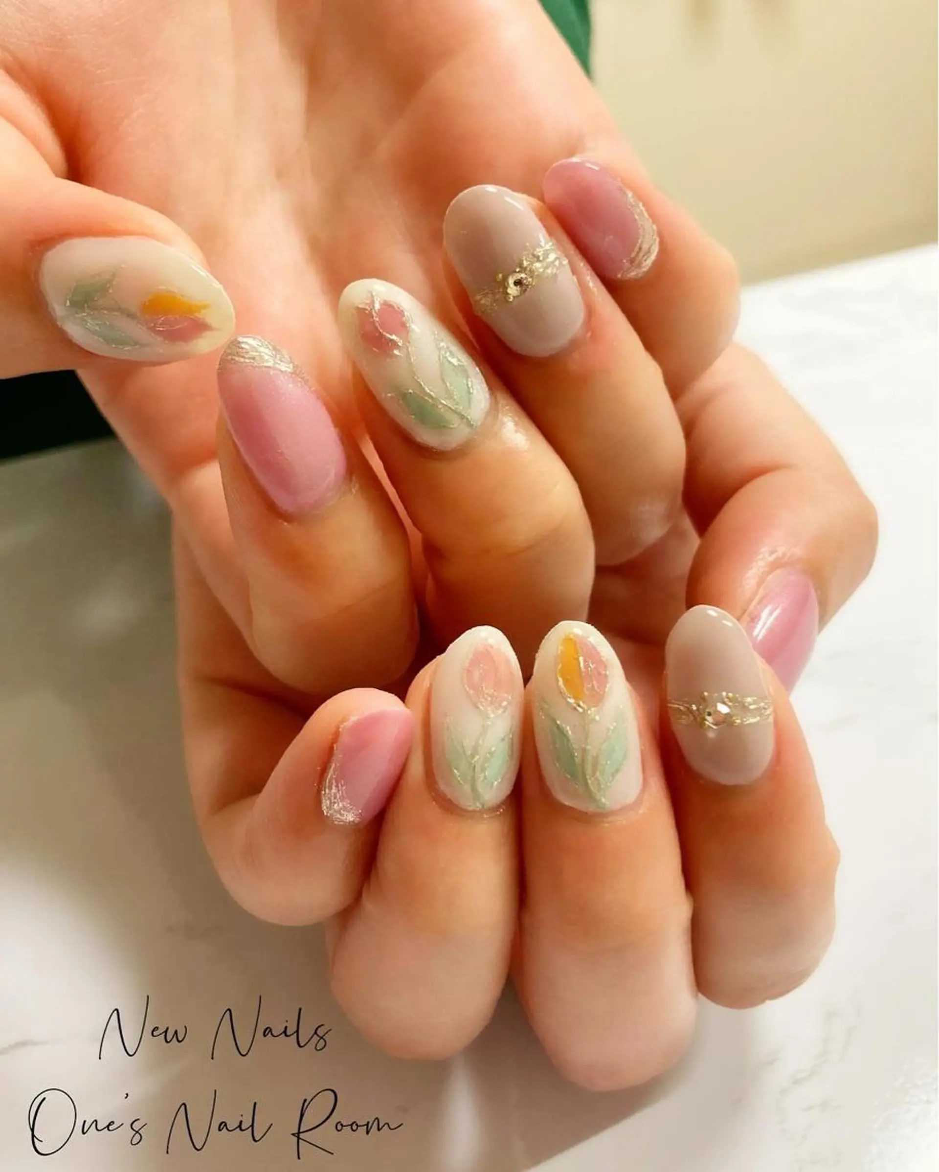 ネイル ハンドネイル One's Nail Roomのネイルデザイン