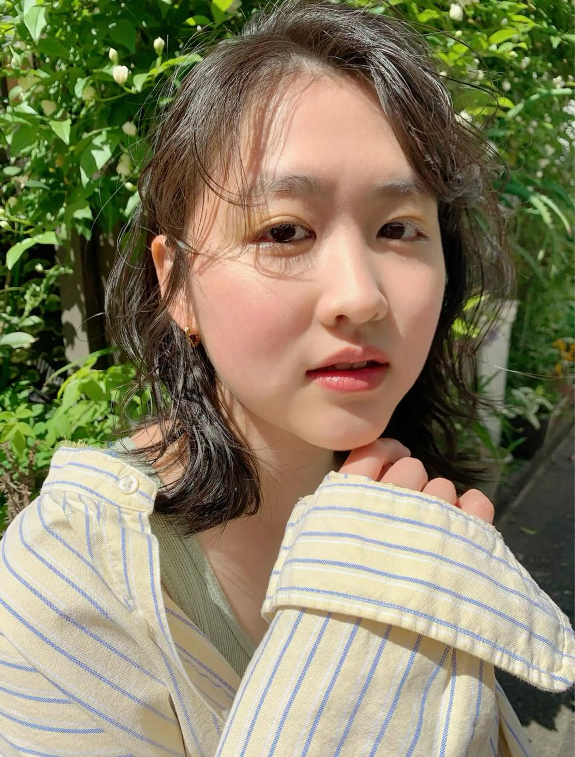 ミディアム パーマ ヘアアレンジ ミディアムパーマ くせ毛 ニュアンスパーマ 加茂 しのぶのヘアスタイル