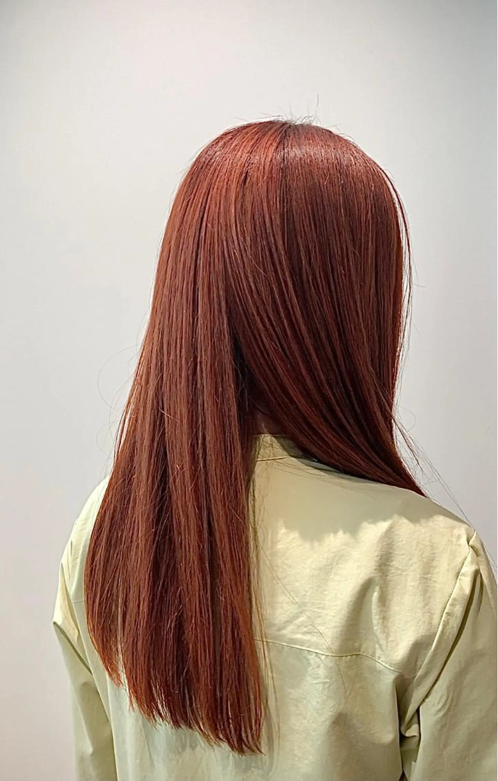 ショート カラー ヘアアレンジ GO TODAY SHAiRE SALON 梅田店所属・透明感カラー/ボブ 今気になること占う人のヘアスタイル