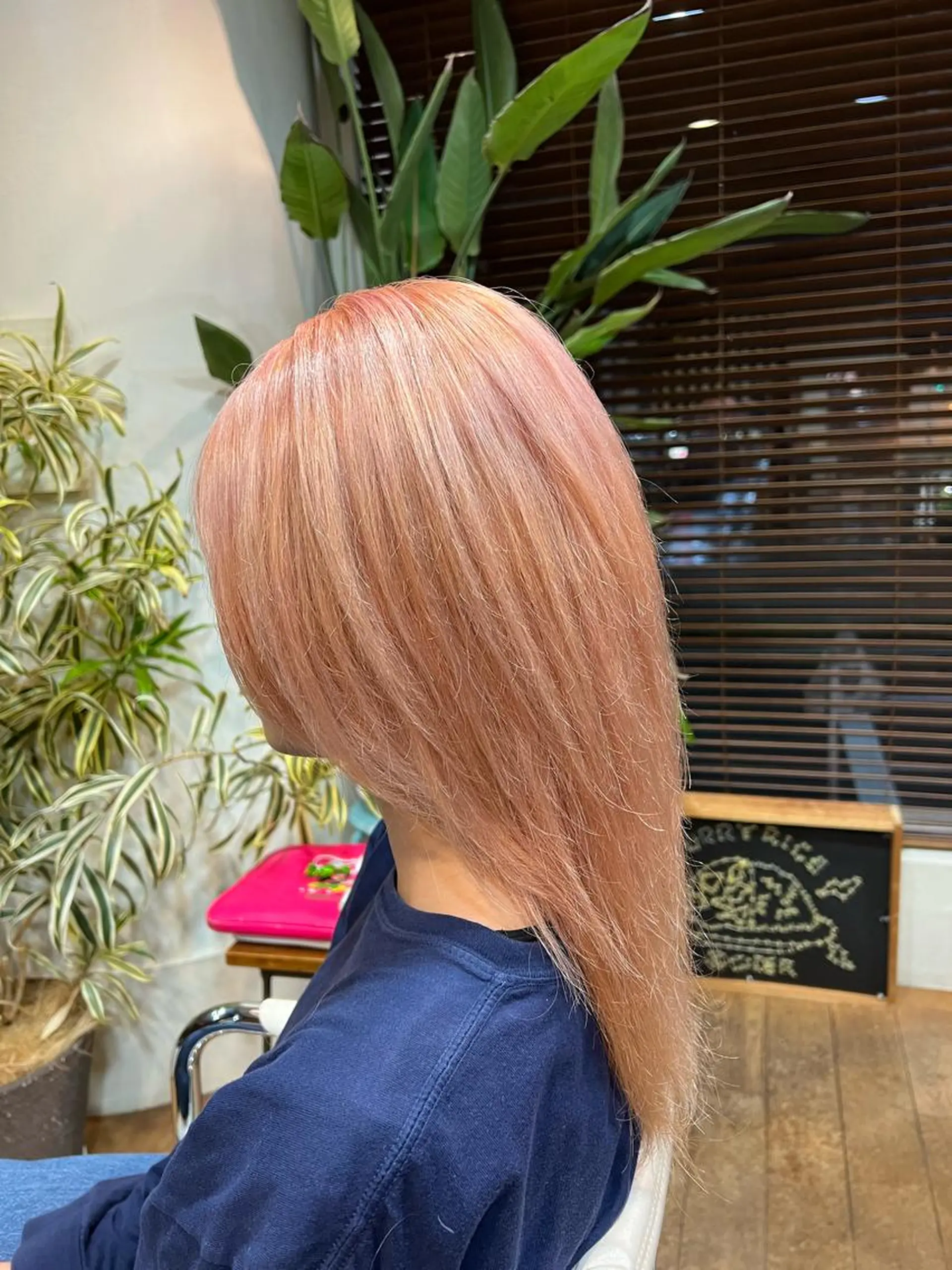 セミロング カラー ピンクカラー ヘアカラー Shouei  のヘアスタイル