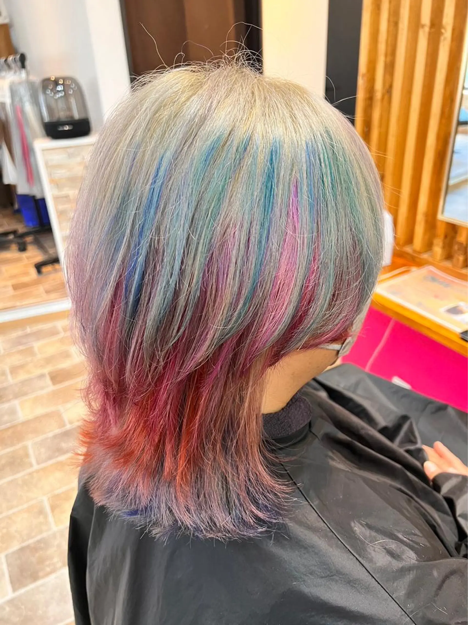 ショート カラー ヘアカラー&縮毛矯正 STAR☆RIVERのヘアスタイル