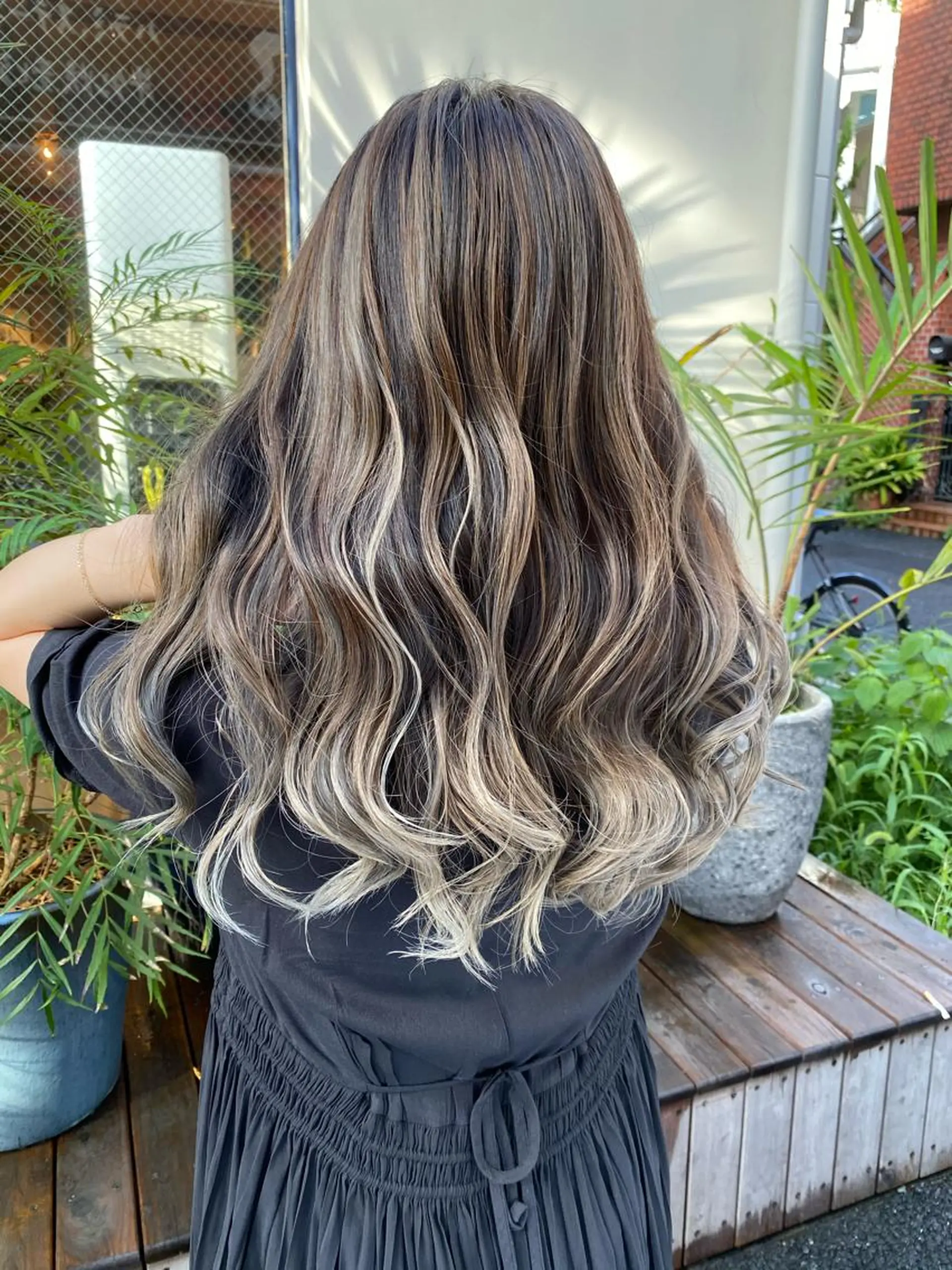 ロング カラー Re:ta Hair 飯田淳平のヘアスタイル