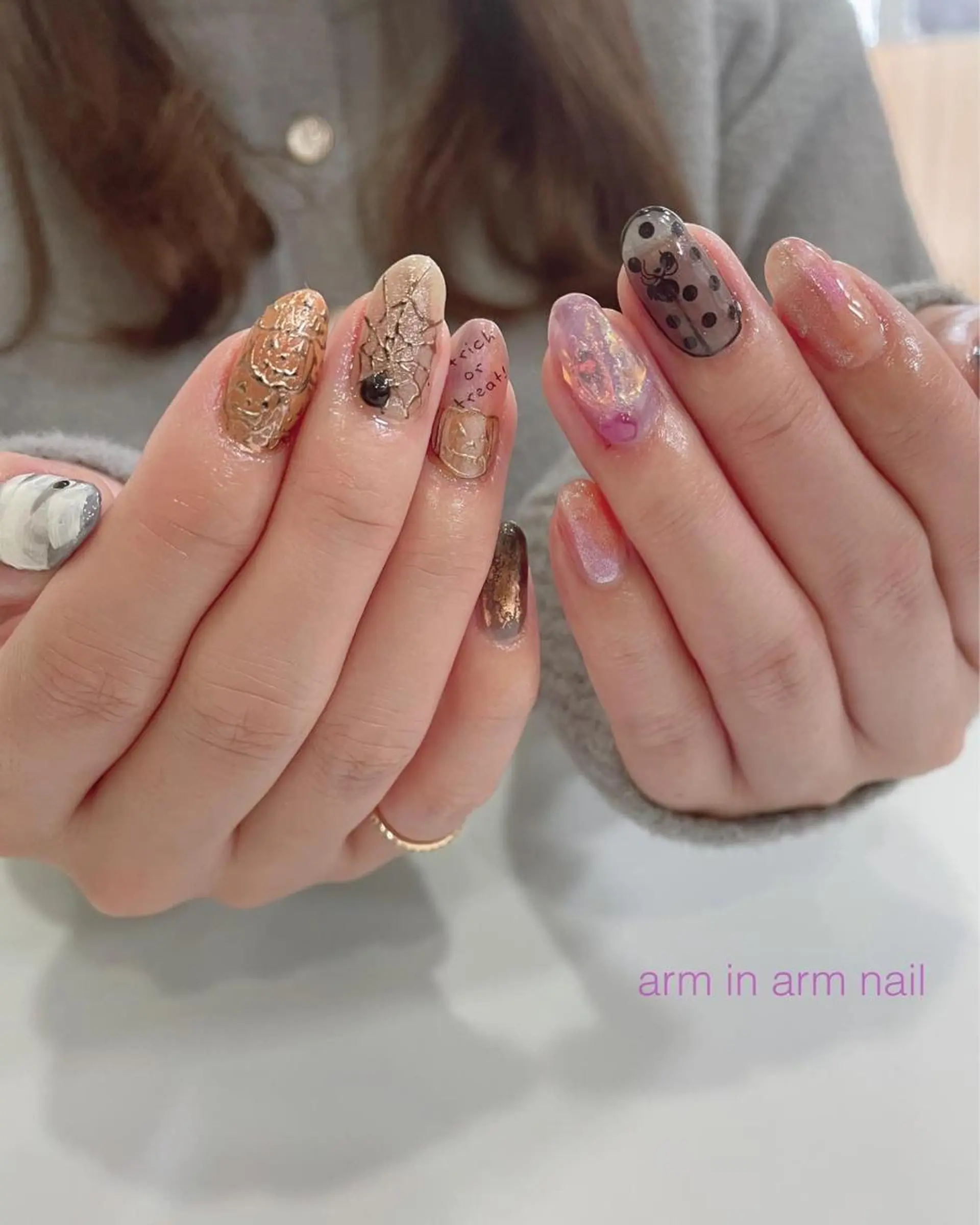 ネイル arm in arm ︎✿Yamamotoのマツエク・マツパデザイン