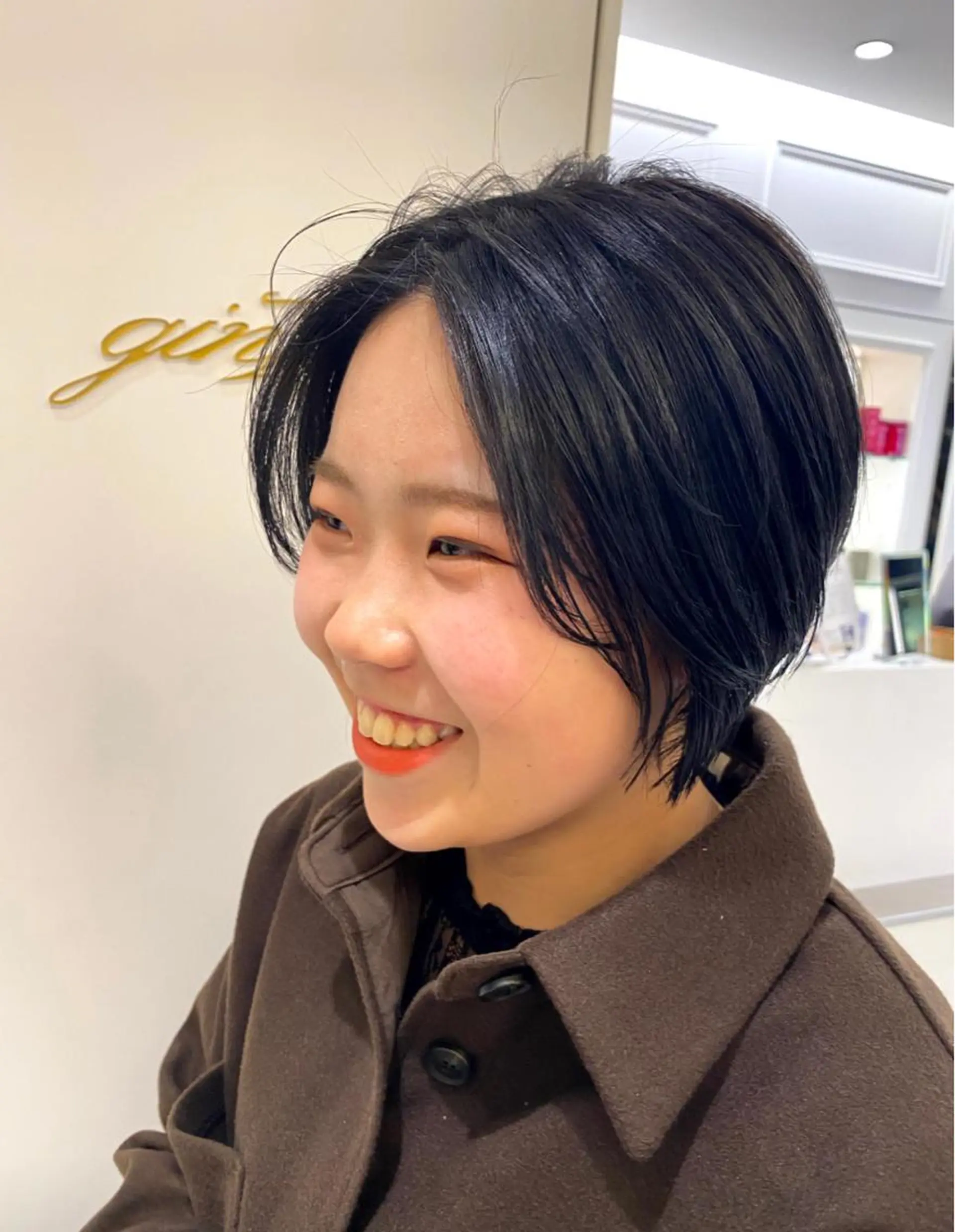 ショート ❤️パーマ美容師✂︎ 井口美緒のヘアスタイル