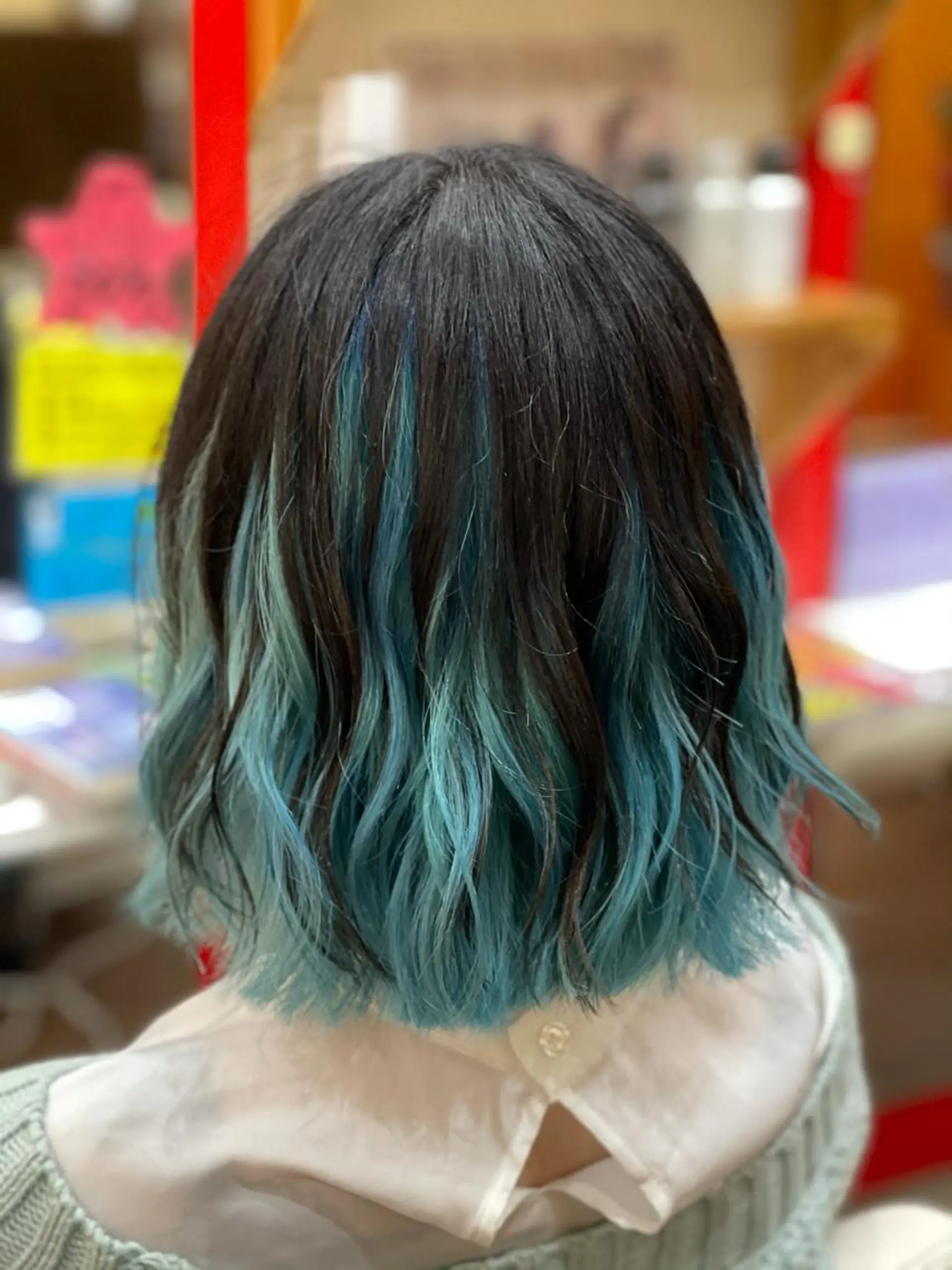 セミロング ヘアカラー たけい ゆうきのヘアスタイル