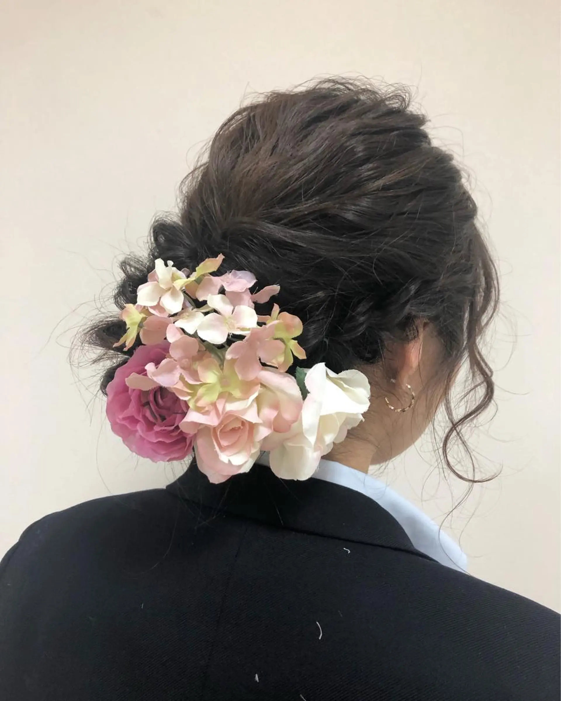 ロング カラー ヘアアレンジ 成人式 ハーフアップ 結婚式・ブライダル 卒業式のヘアスタイル ロング enurk店 🍋 M I K U  *のその他イメージ