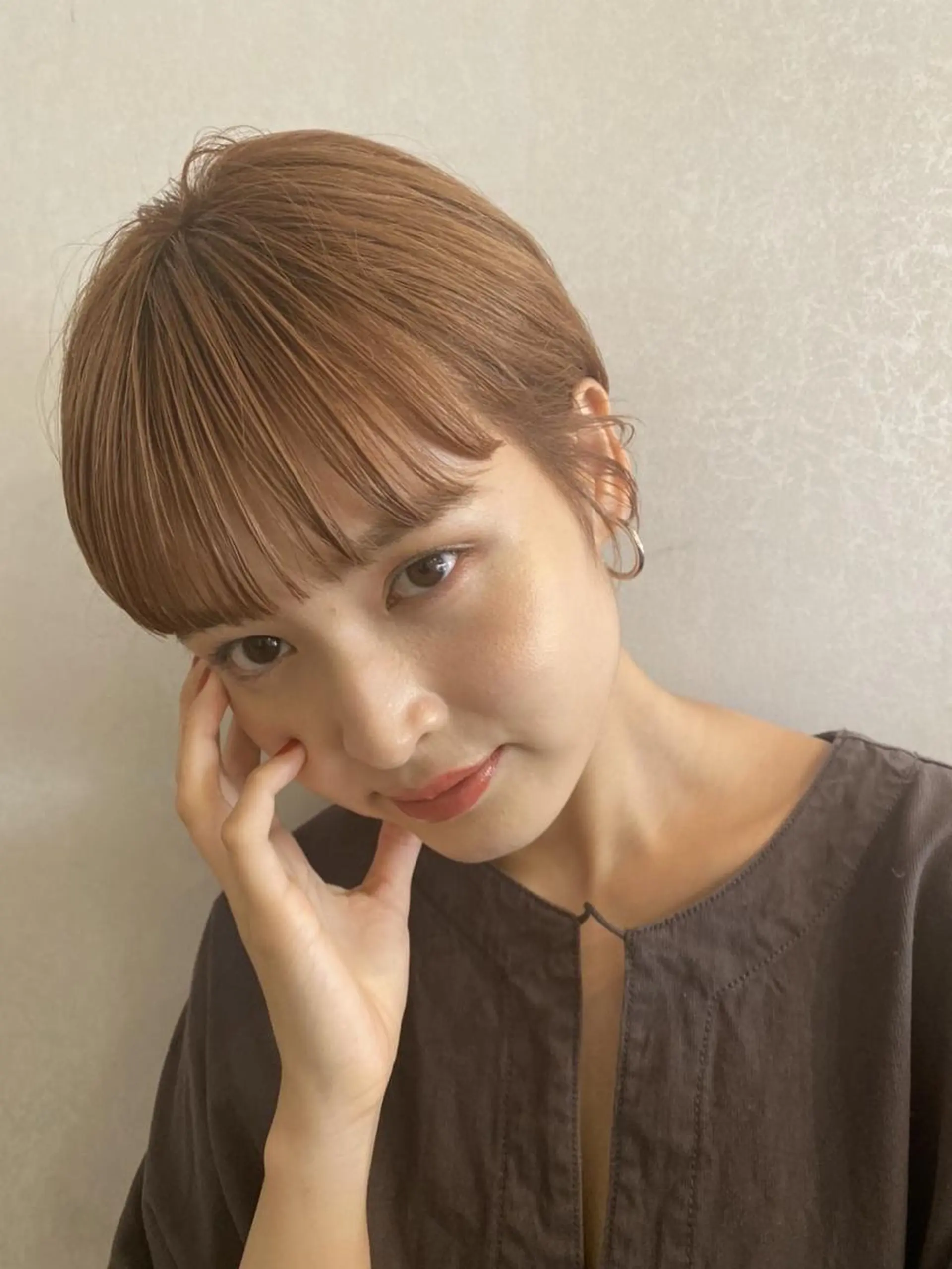 カラー 伊賀 裕菜のヘアスタイル